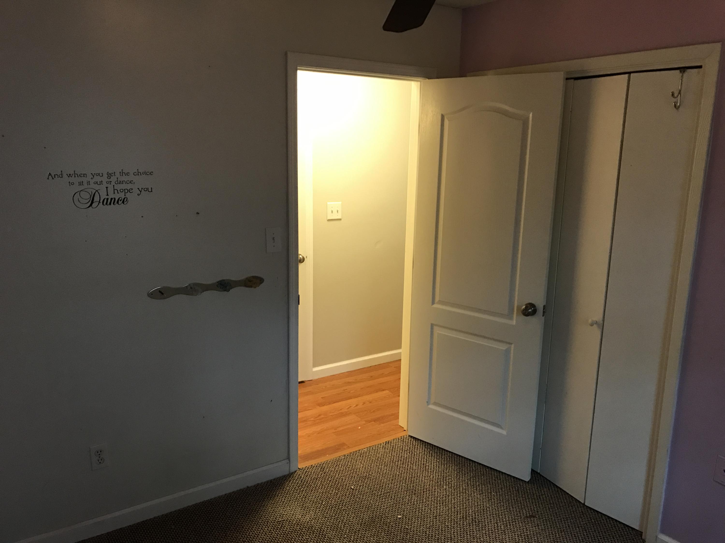 KELLY HILL ESTATES - Residential Lease