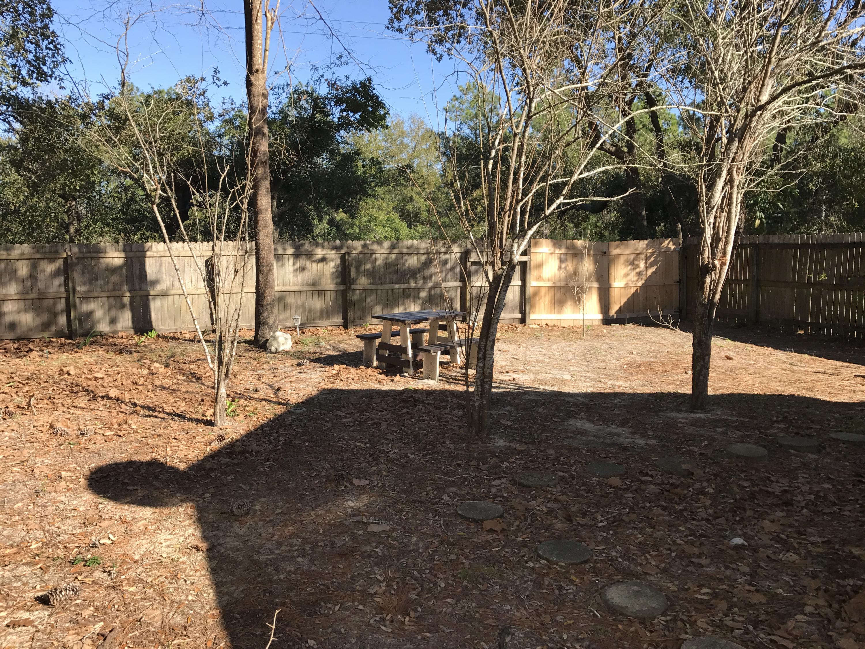 KELLY HILL ESTATES - Residential Lease