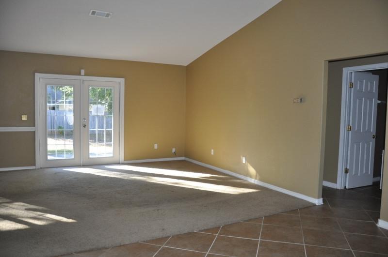 WOODBURY FOREST - Residential