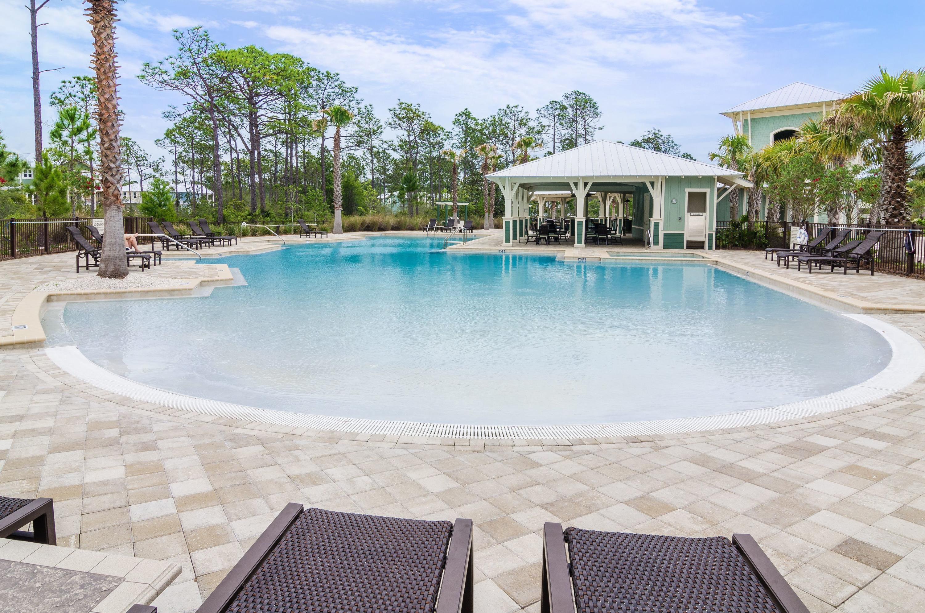 NATUREWALK AT SEAGROVE - Residential