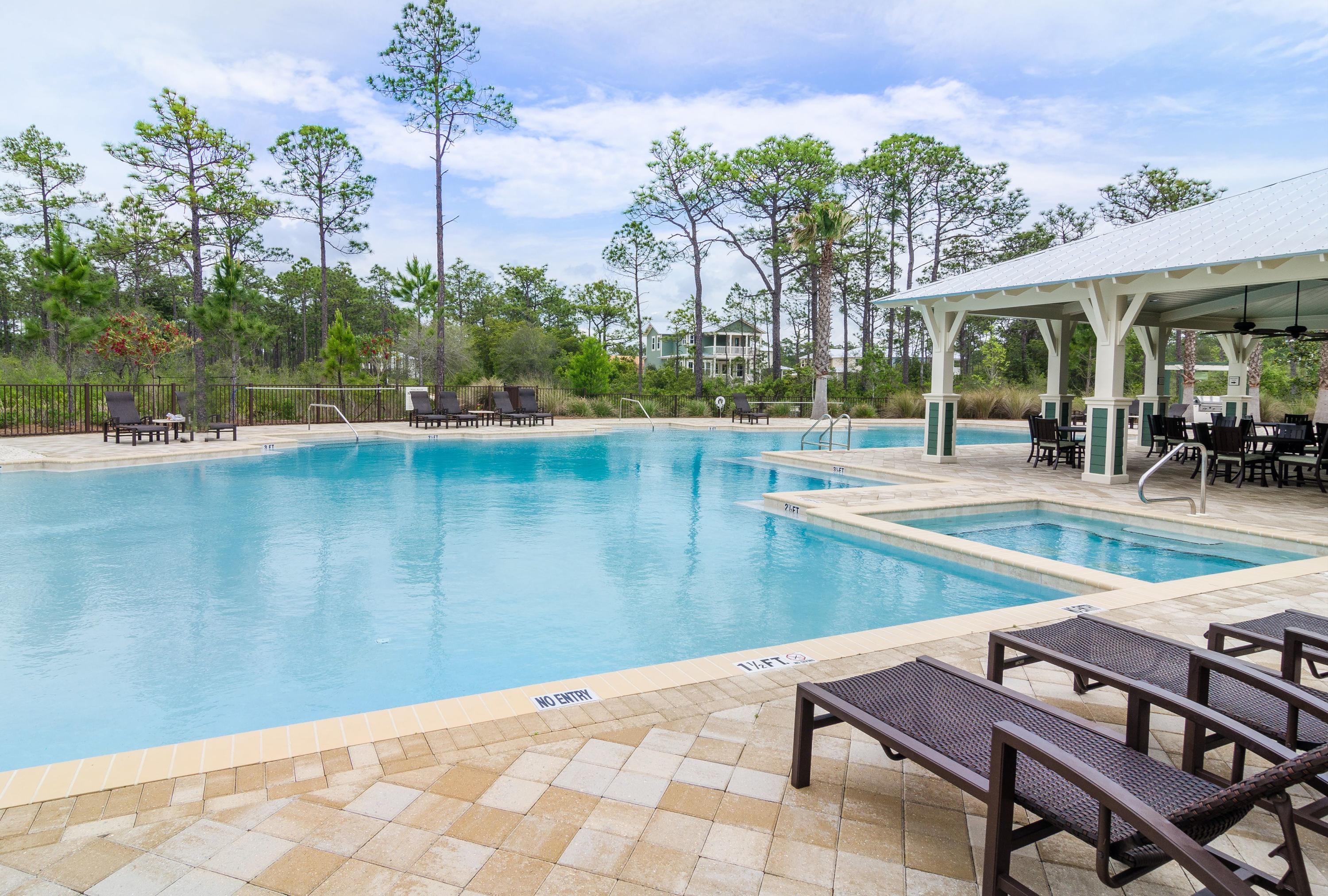 NATUREWALK AT SEAGROVE - Residential