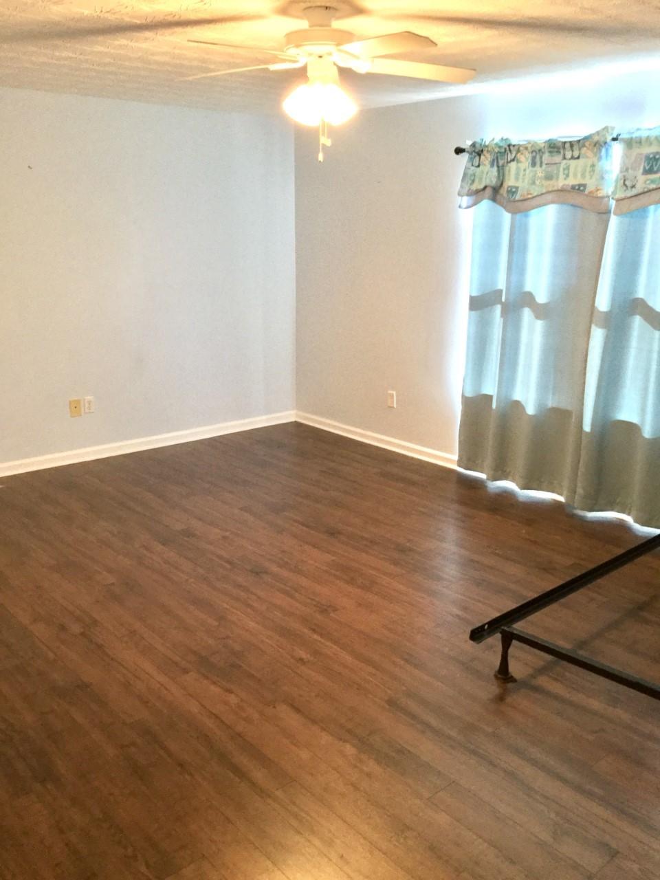 BRANDON OAKS 1ST ADDITION - Residential