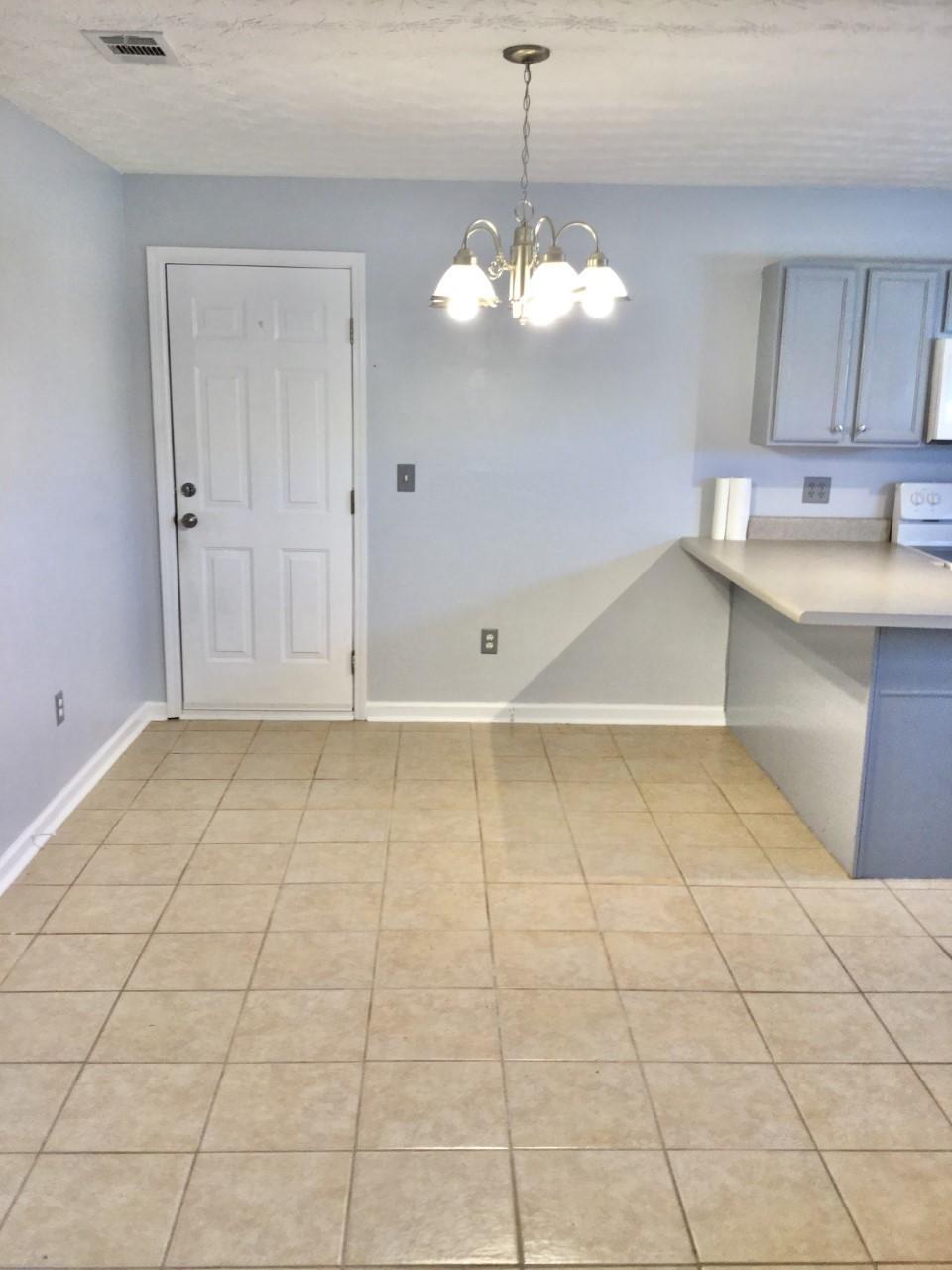 BRANDON OAKS 1ST ADDITION - Residential