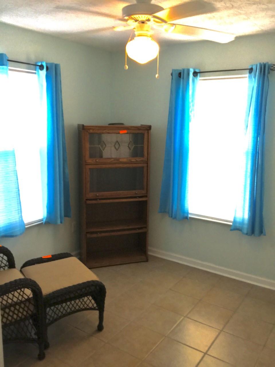 BRANDON OAKS 1ST ADDITION - Residential