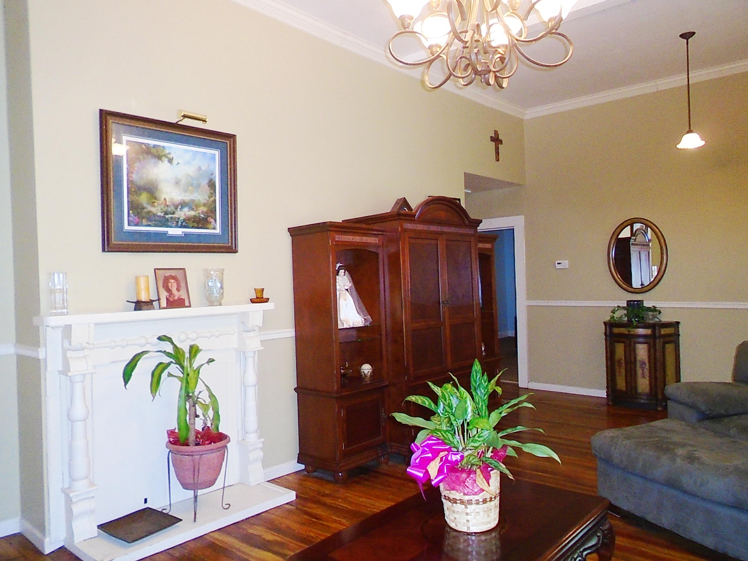 HUGHES ADD - Residential