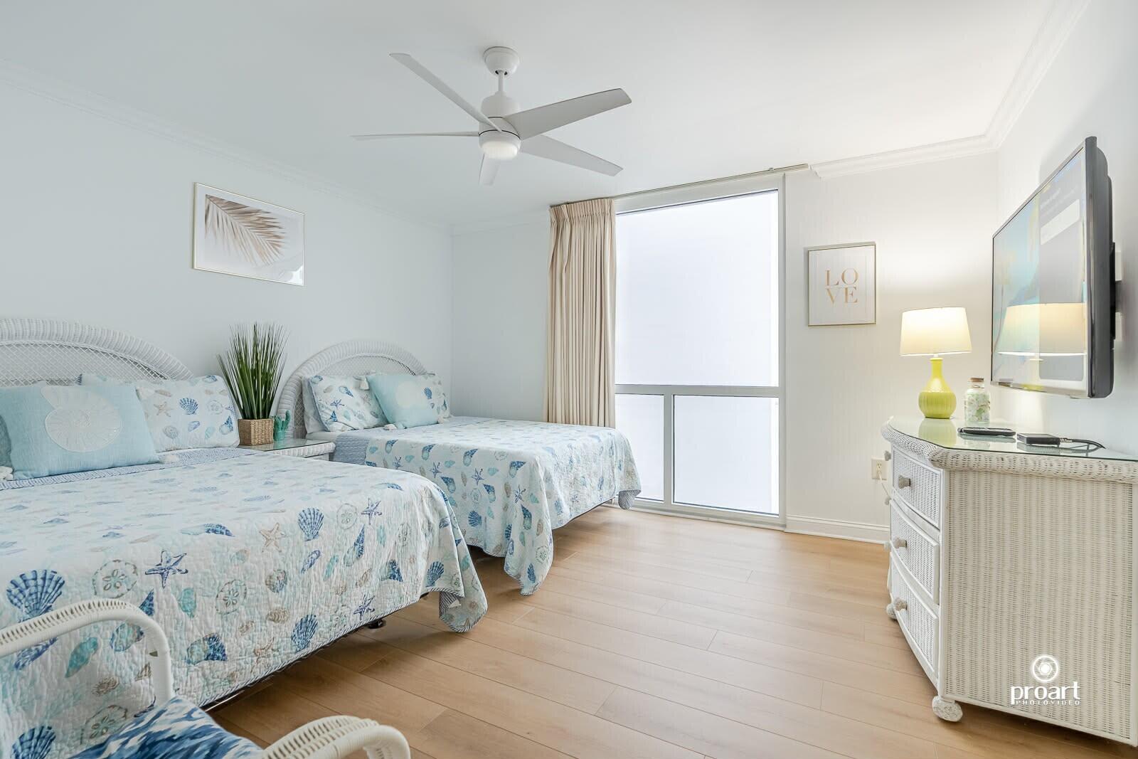 SHORELINE TOWERS 2 - Residential