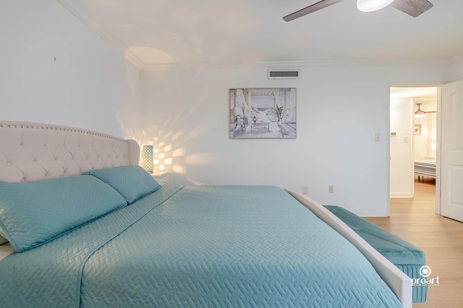 SHORELINE TOWERS 2 - Residential