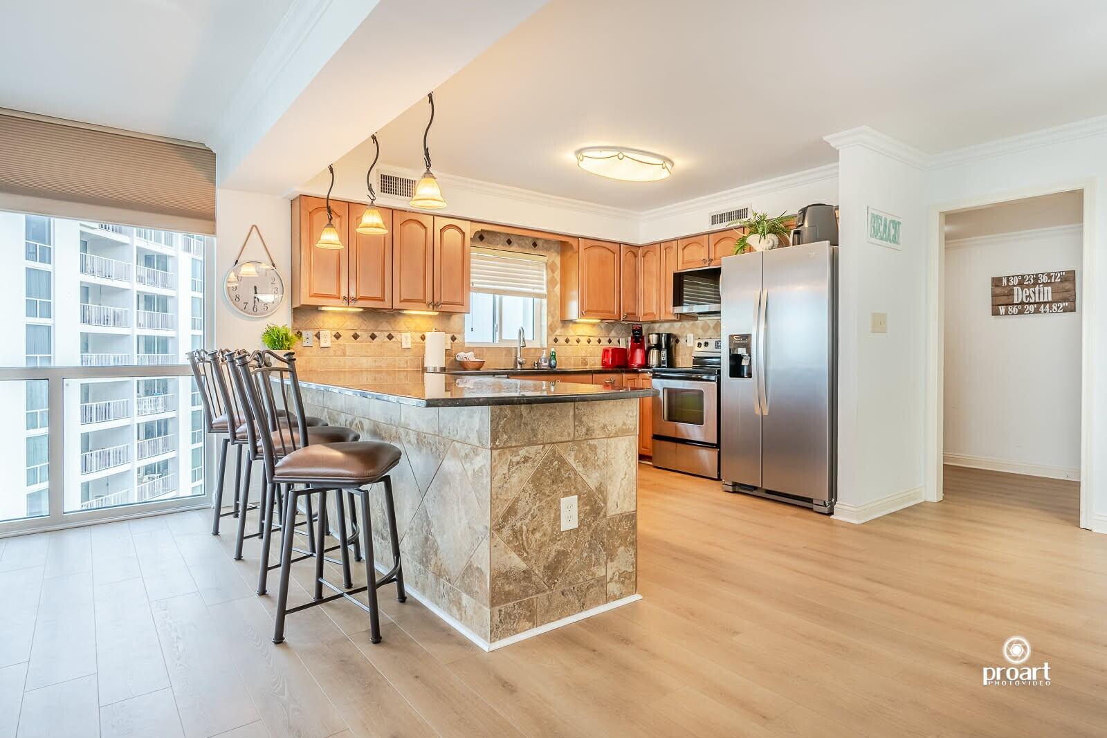 SHORELINE TOWERS 2 - Residential