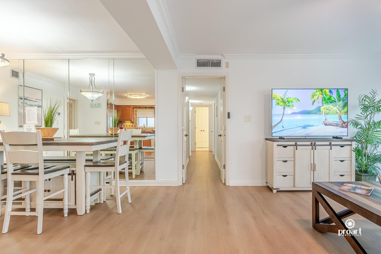 SHORELINE TOWERS 2 - Residential