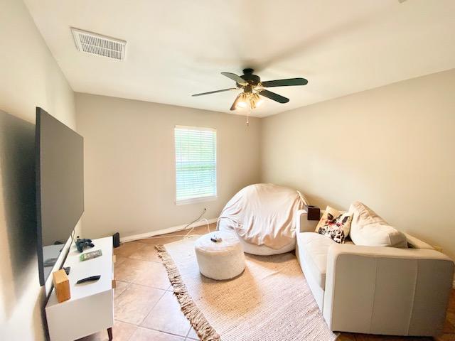 MEADOW WOODS - Residential Lease