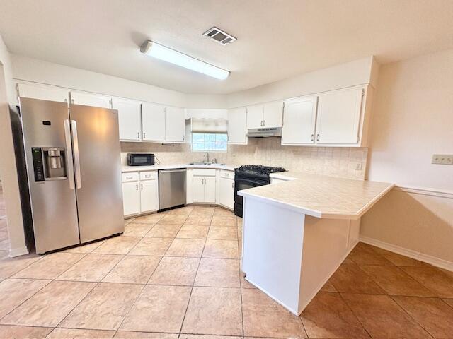 MEADOW WOODS - Residential Lease