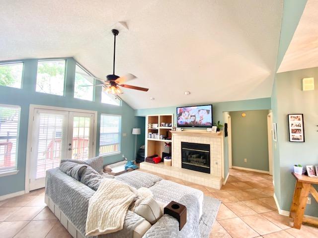 MEADOW WOODS - Residential Lease