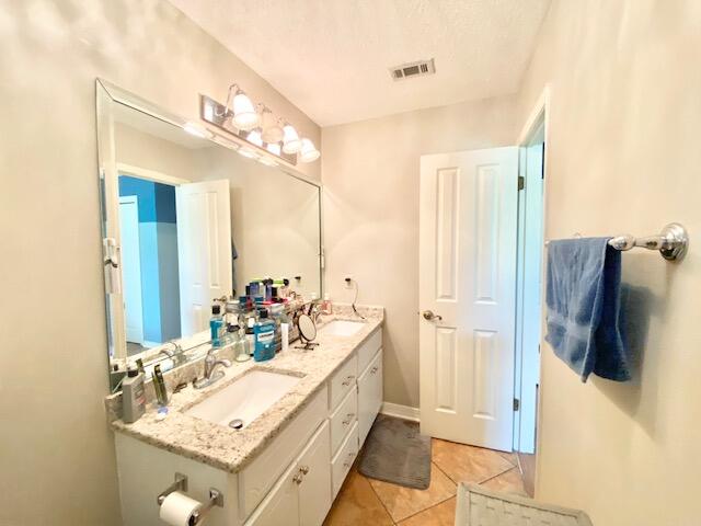 MEADOW WOODS - Residential Lease