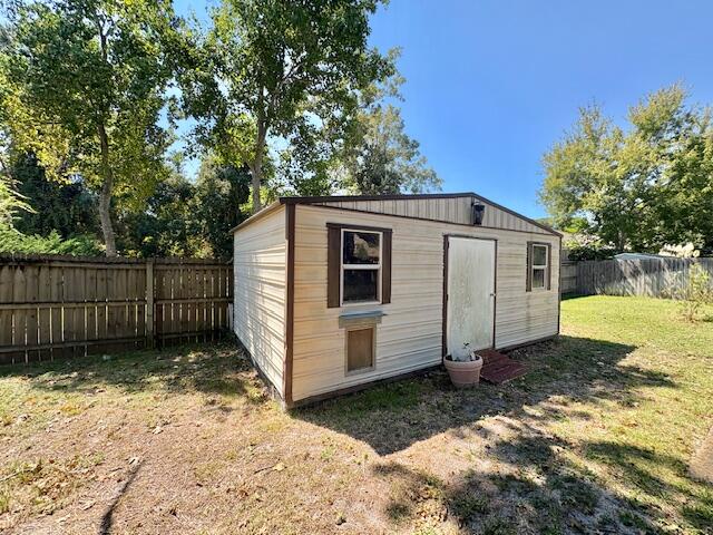 MEADOW WOODS - Residential Lease