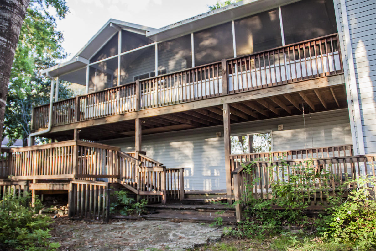 COUNTRYVIEW EST - Residential