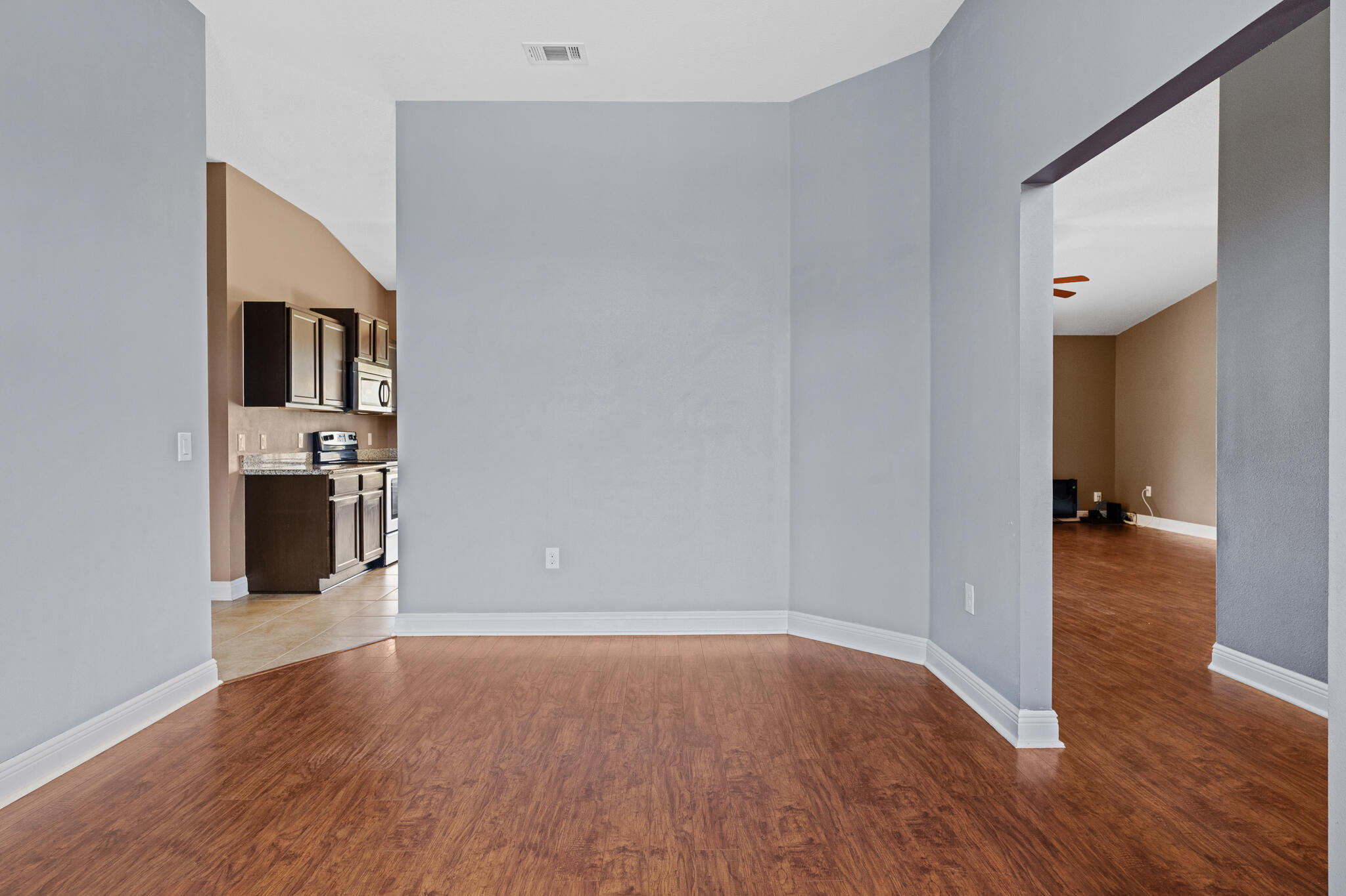 LA MESA AT HIDDEN CREEK - Residential