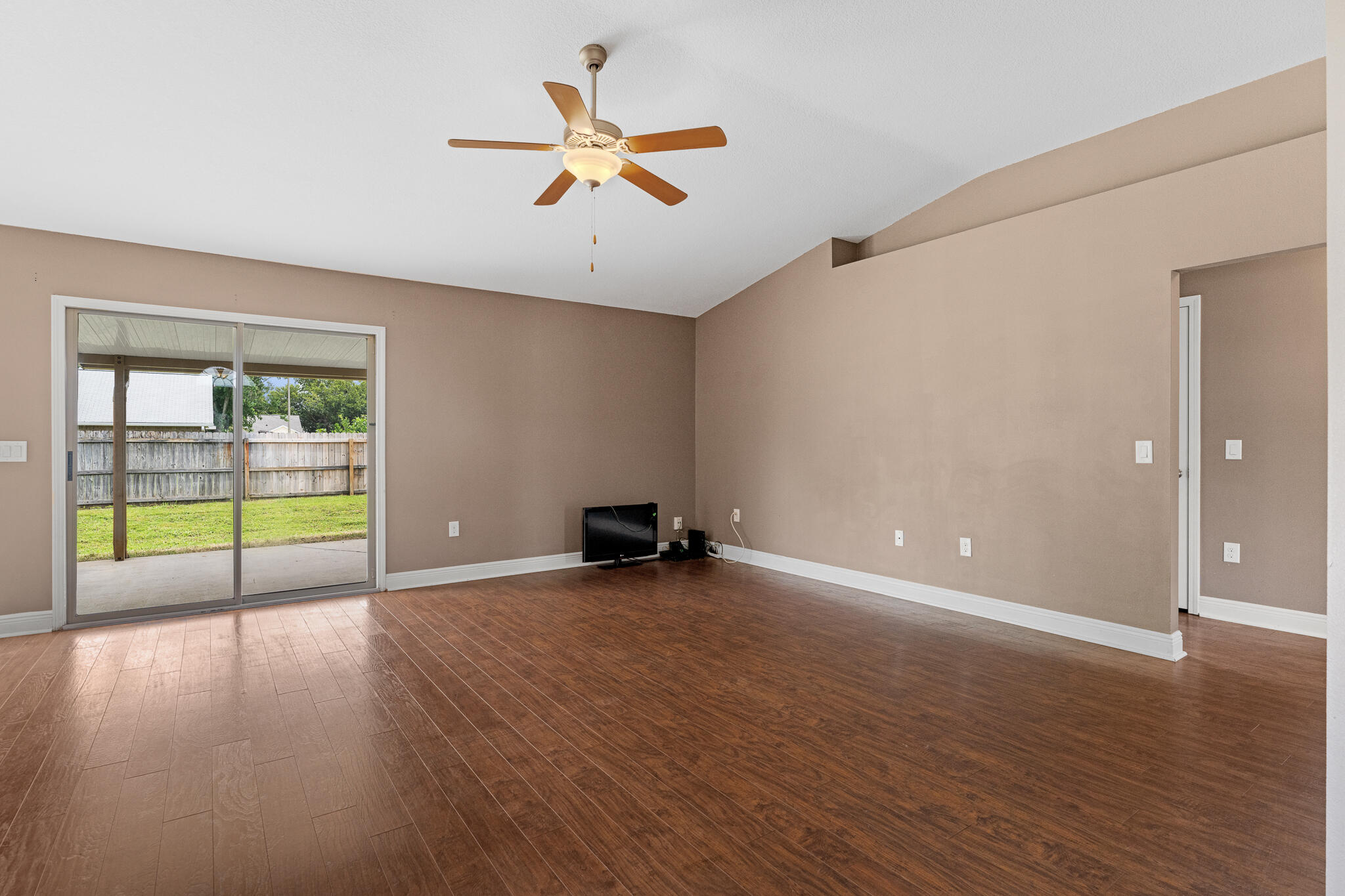 LA MESA AT HIDDEN CREEK - Residential