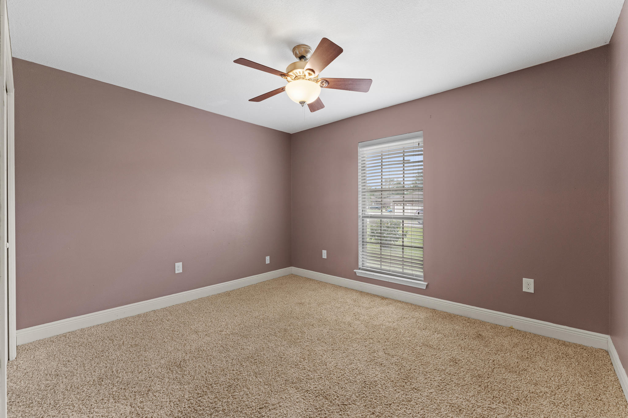 LA MESA AT HIDDEN CREEK - Residential