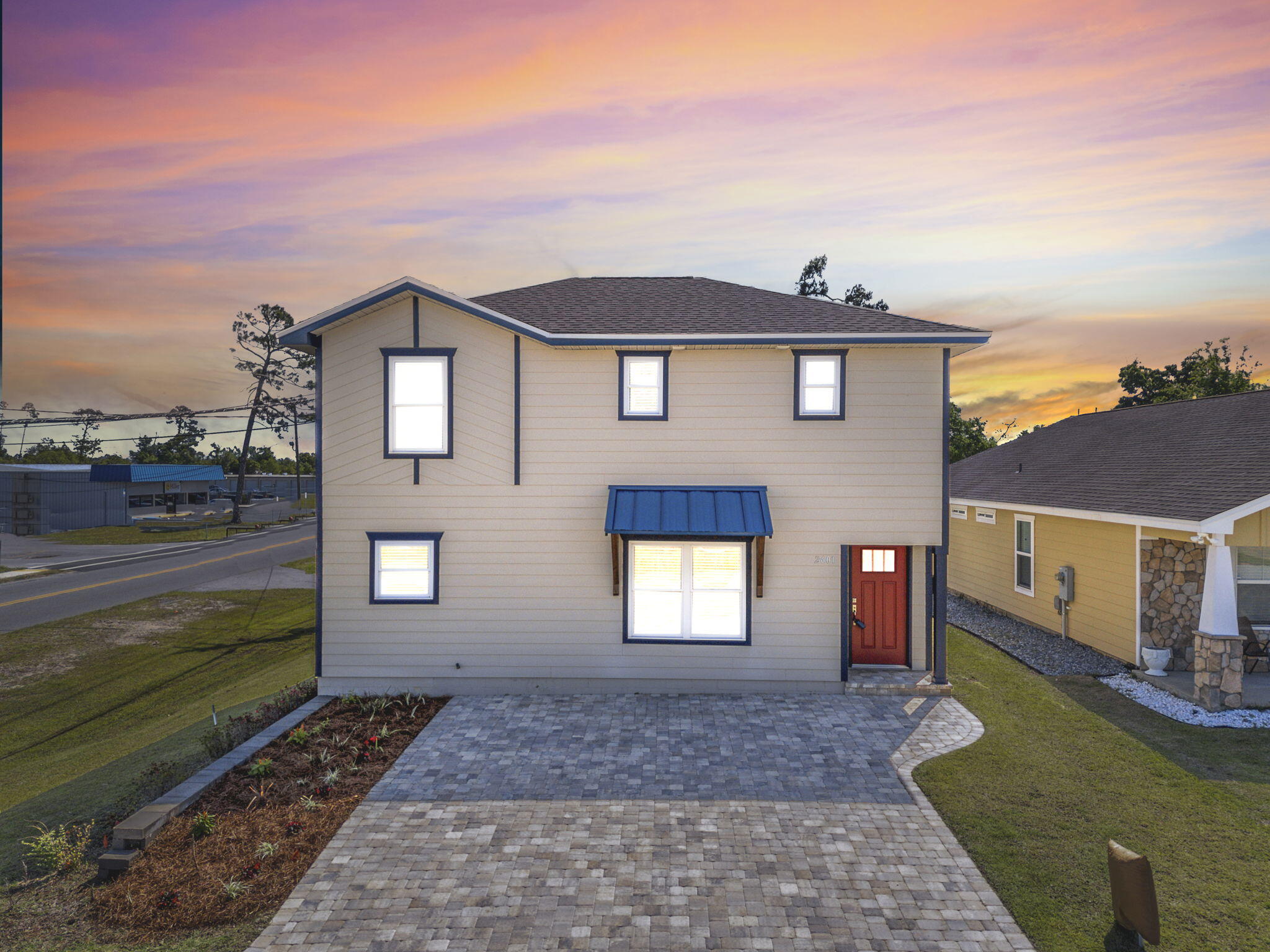 Ashlee Manor - Residential