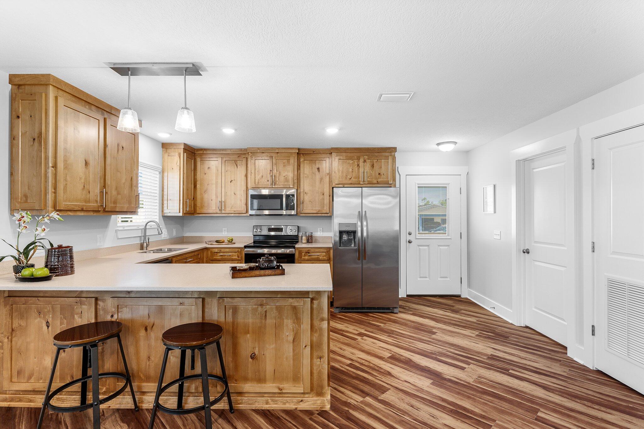 Ashlee Manor - Residential