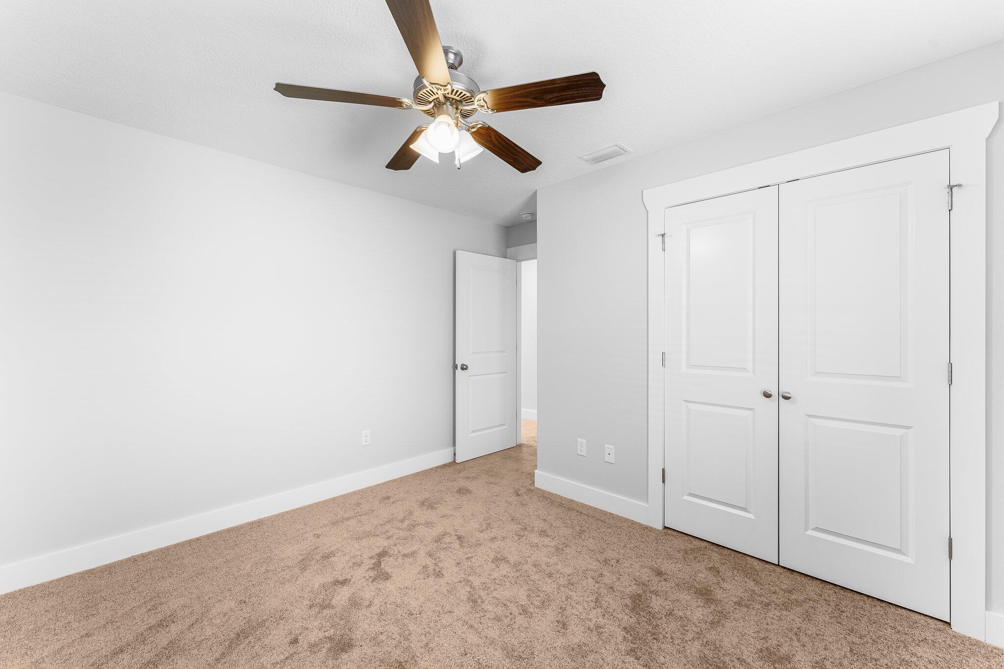 Ashlee Manor - Residential