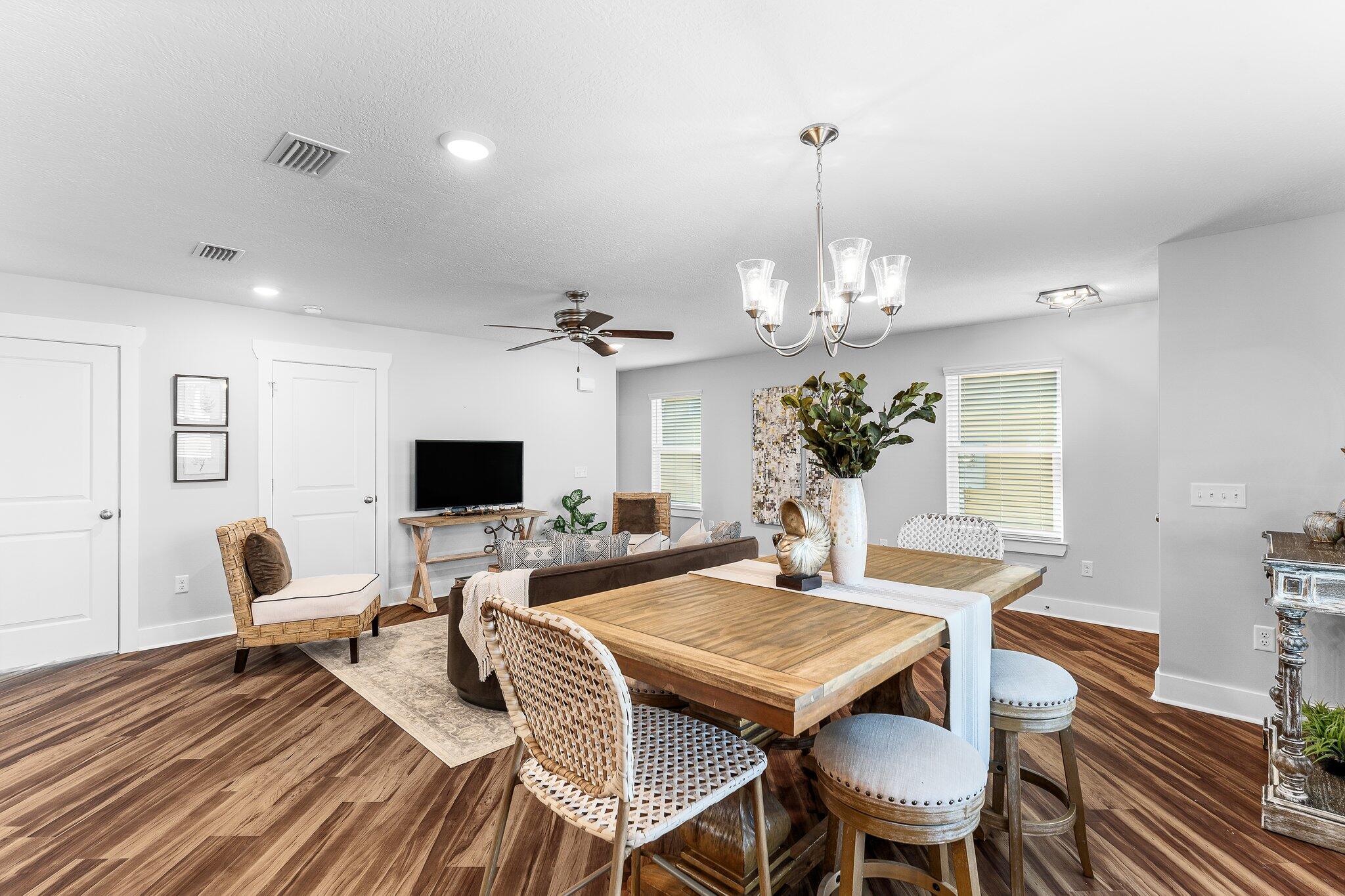 Ashlee Manor - Residential