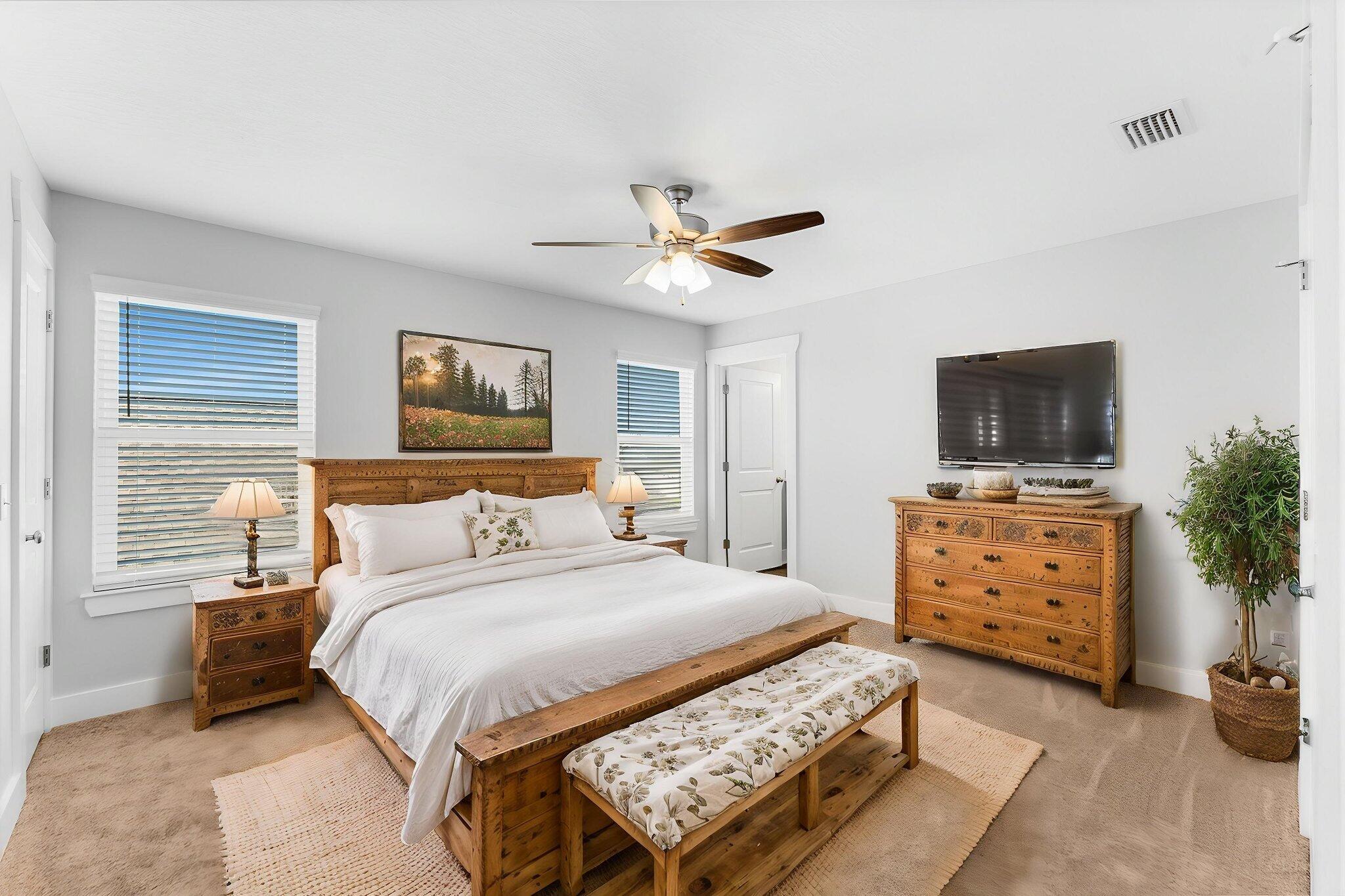 Ashlee Manor - Residential