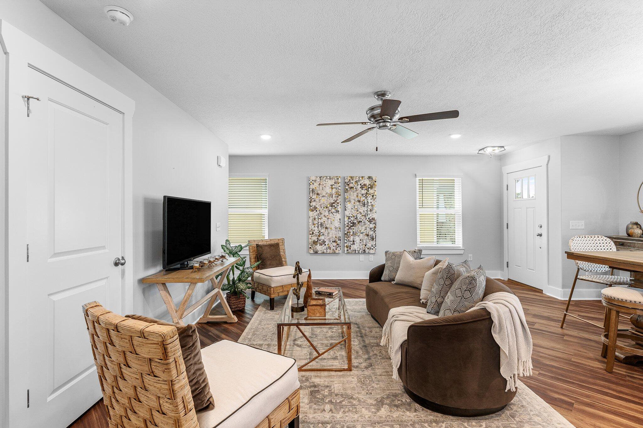 Ashlee Manor - Residential