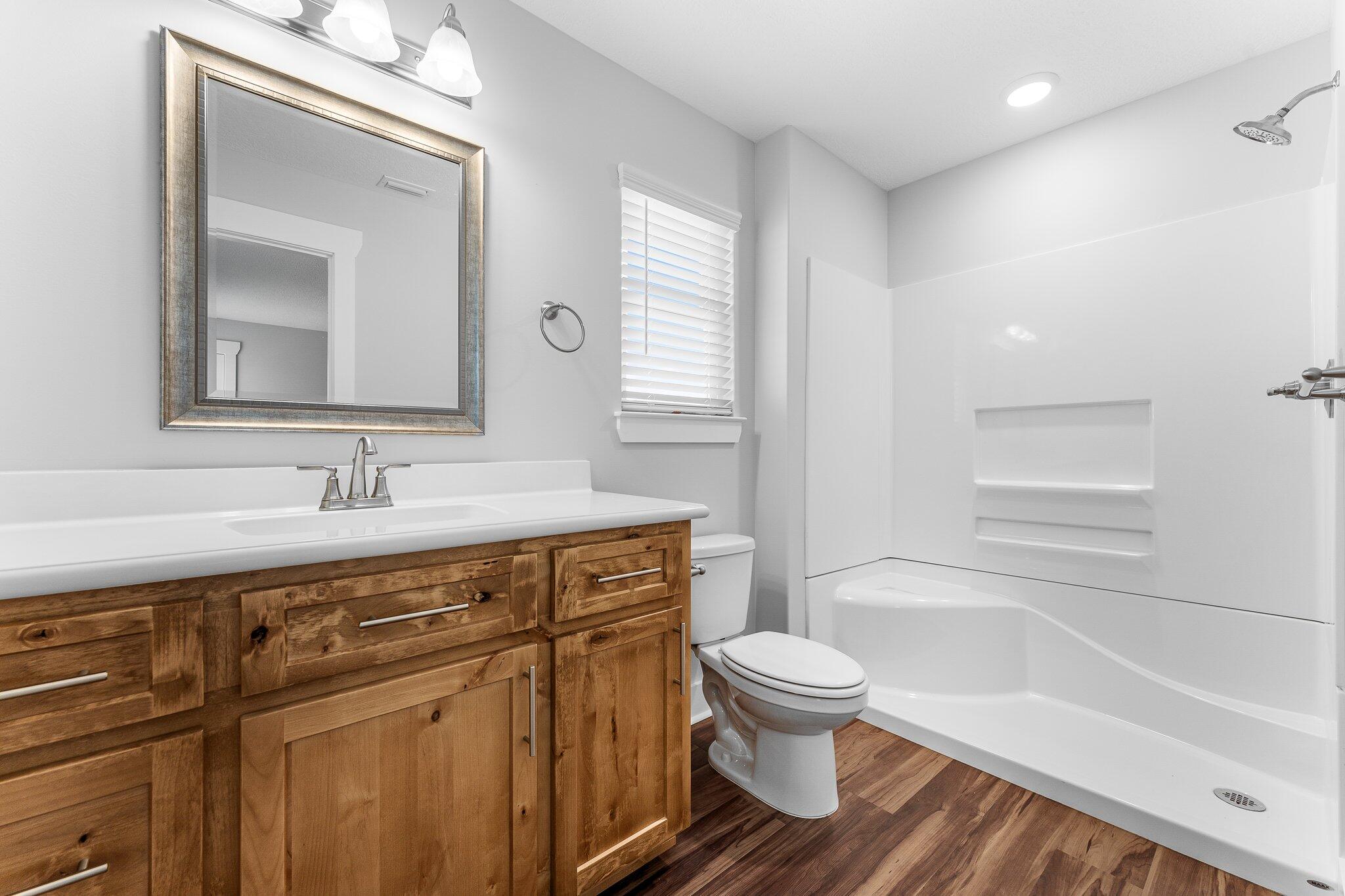 Ashlee Manor - Residential