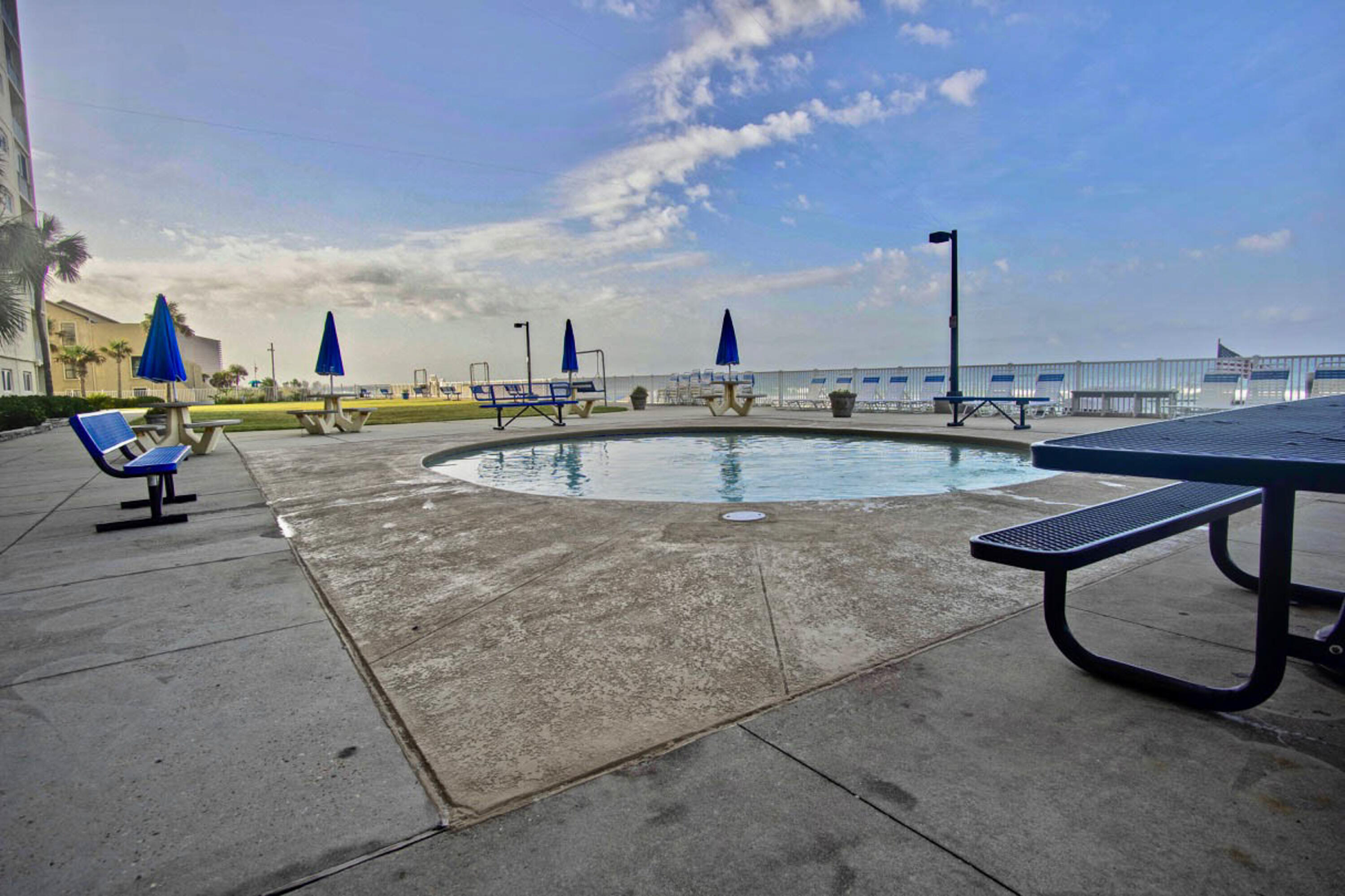 REGENCY TOWERS CONDO - Residential