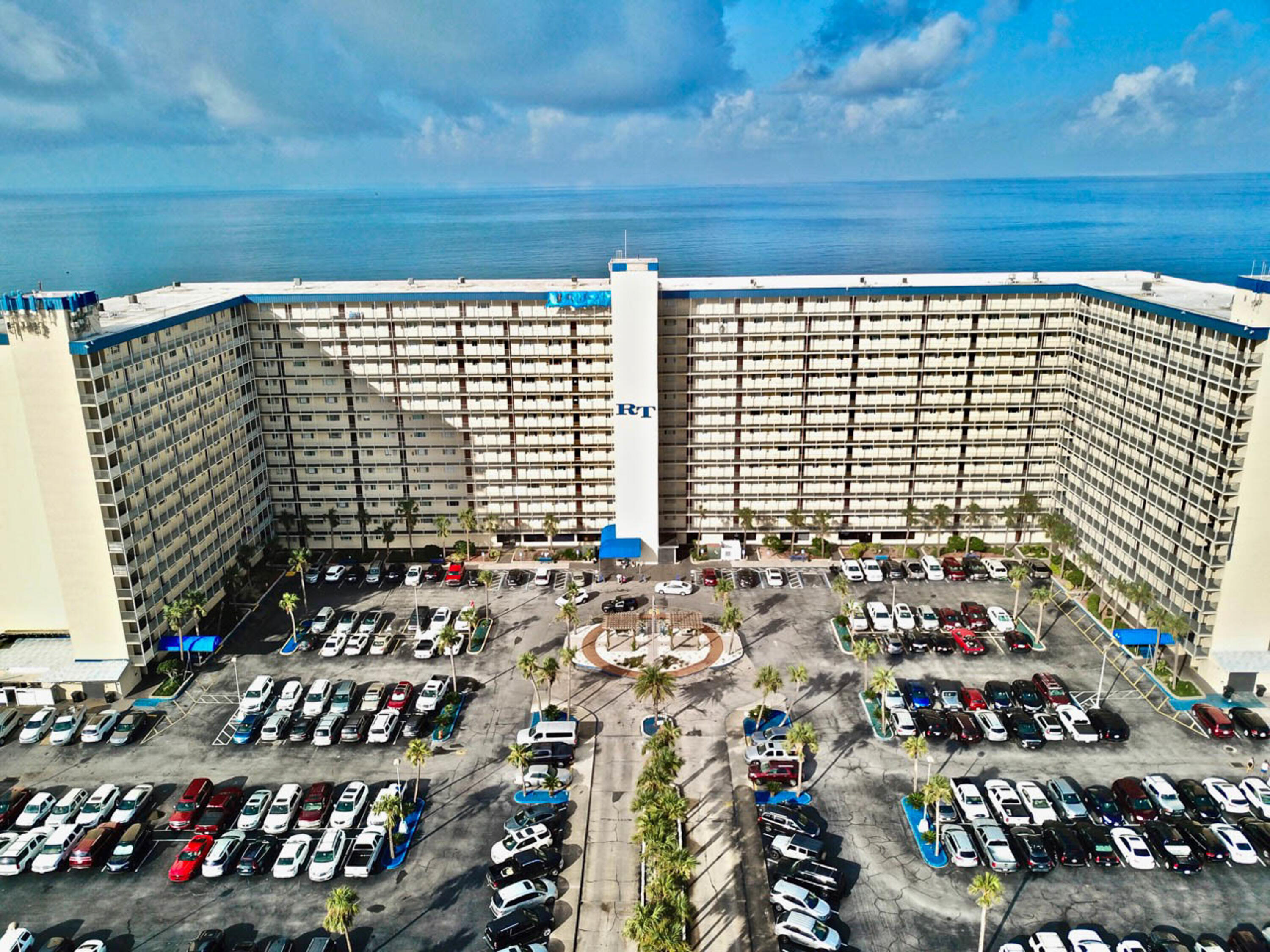 REGENCY TOWERS CONDO - Residential