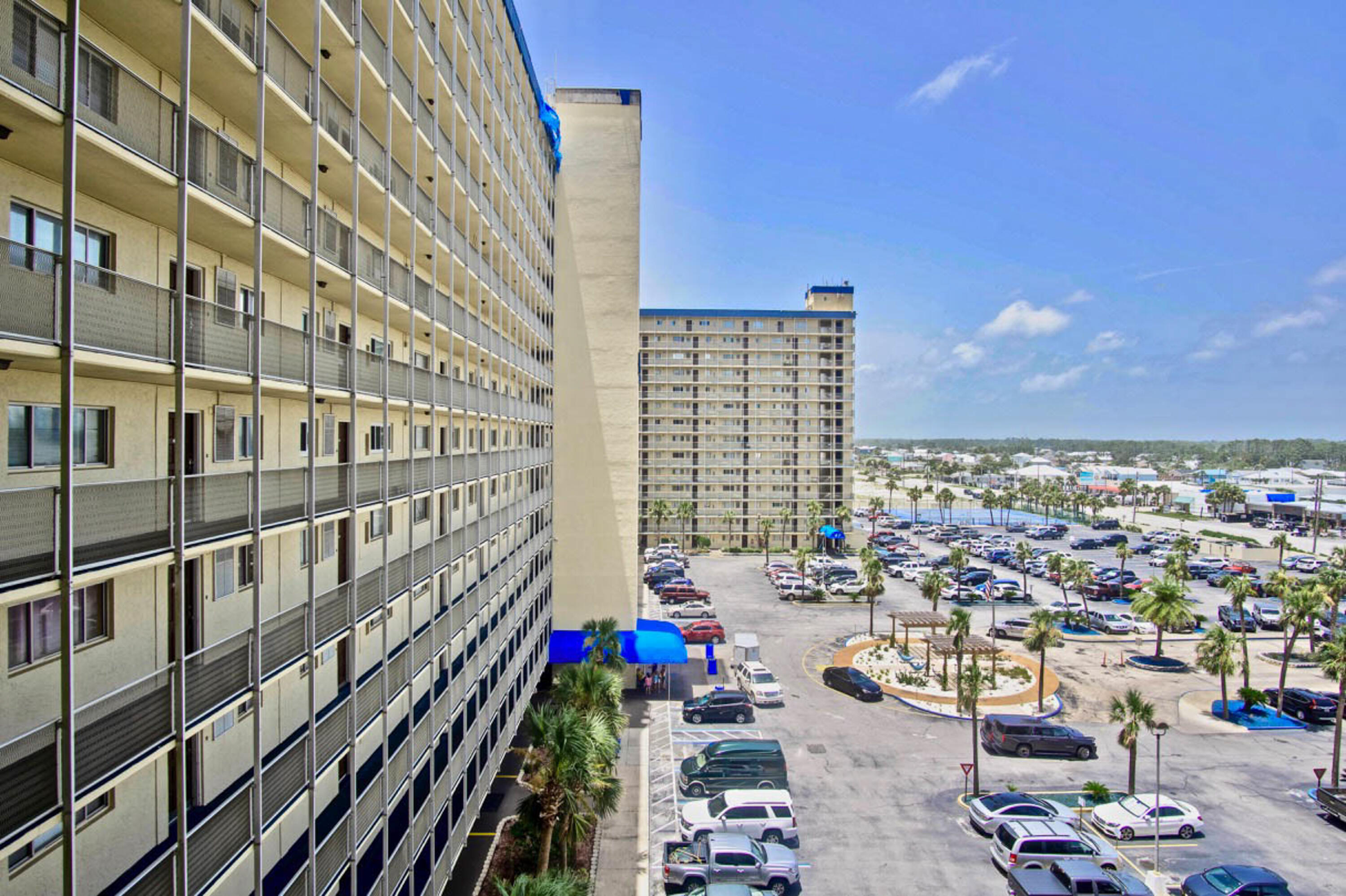 REGENCY TOWERS CONDO - Residential