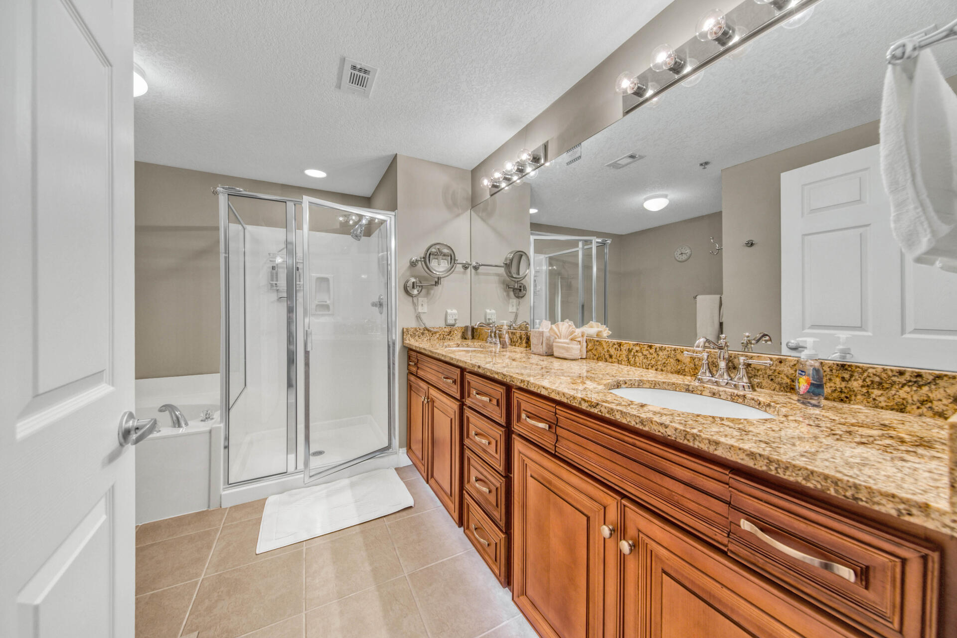 ARIEL DUNES II - Residential