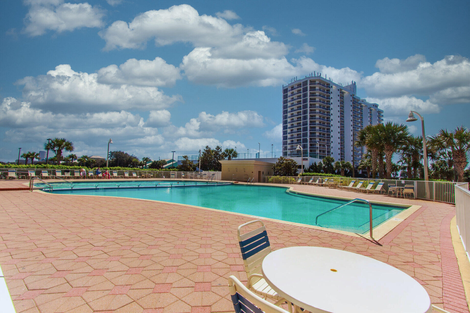 ARIEL DUNES II - Residential