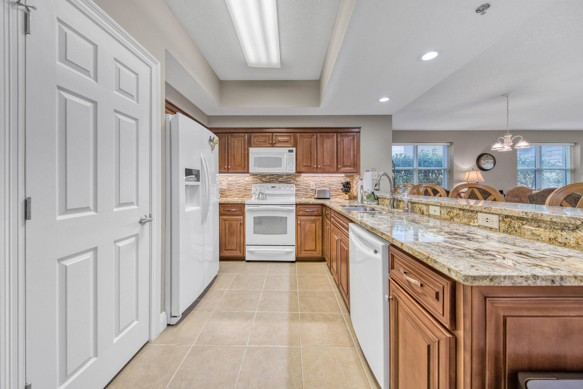 ARIEL DUNES II - Residential