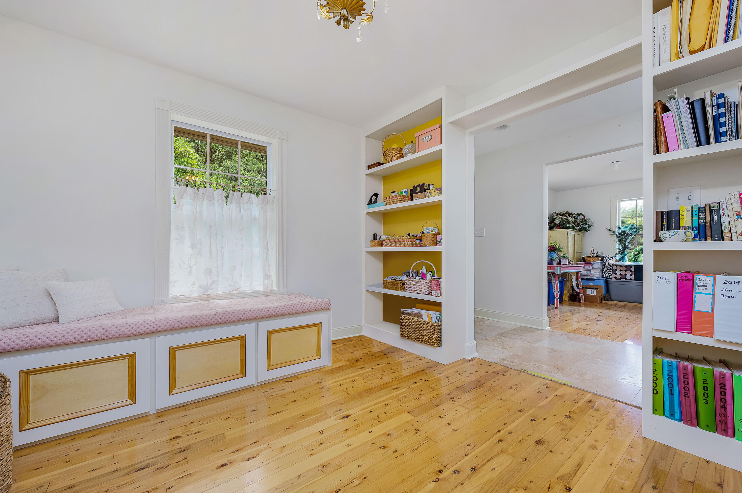 NONESUCH WAY - Residential