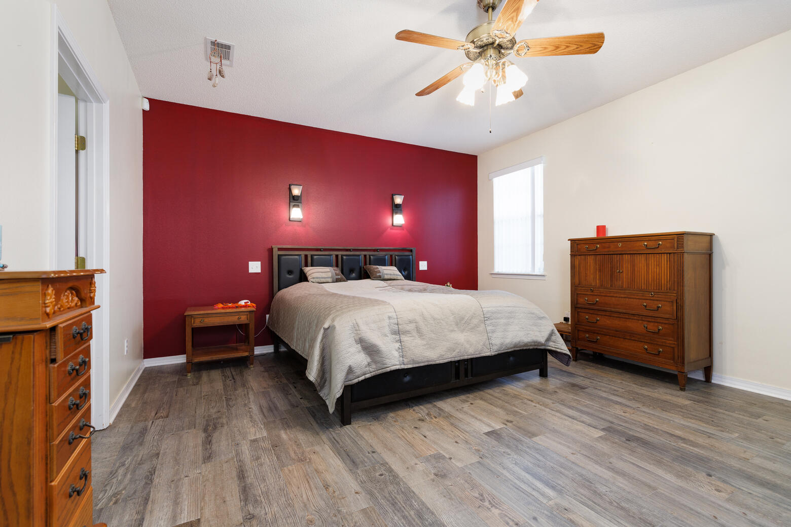 DEERFIELD ESTATES - Residential