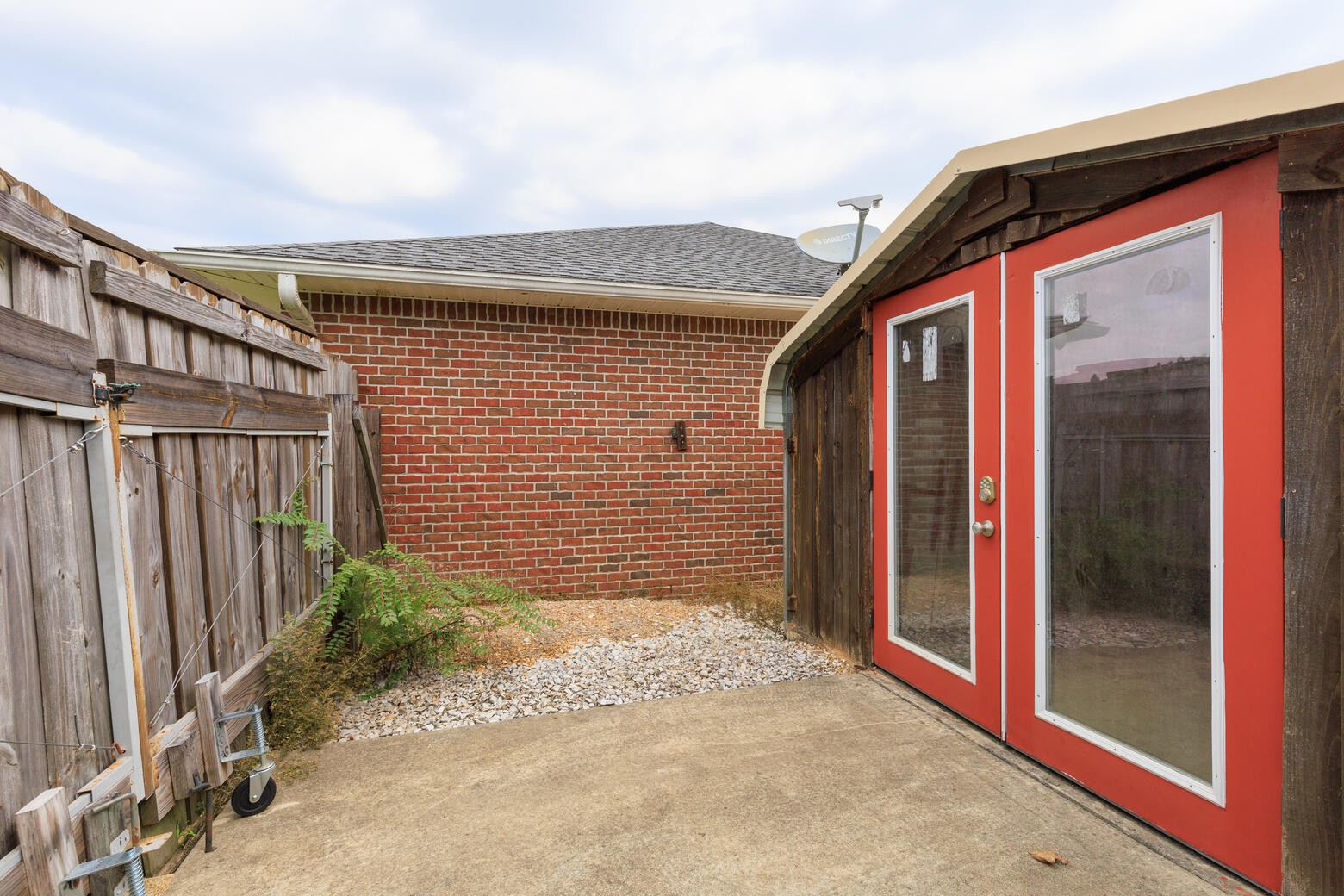 DEERFIELD ESTATES - Residential