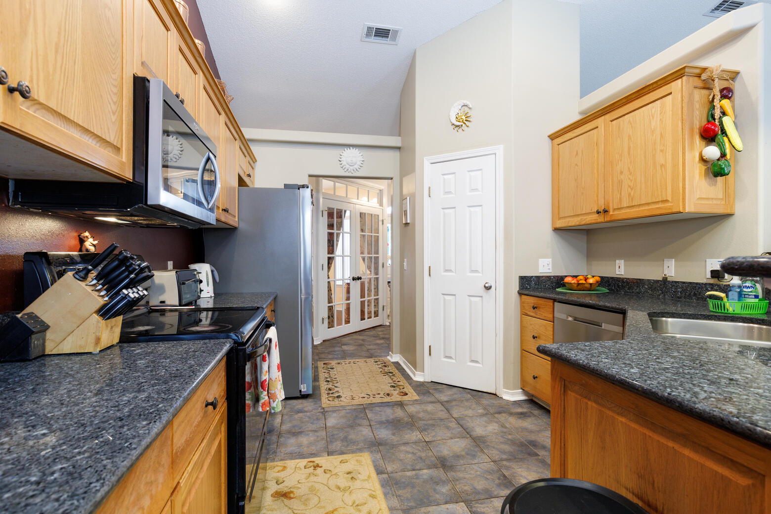 DEERFIELD ESTATES - Residential