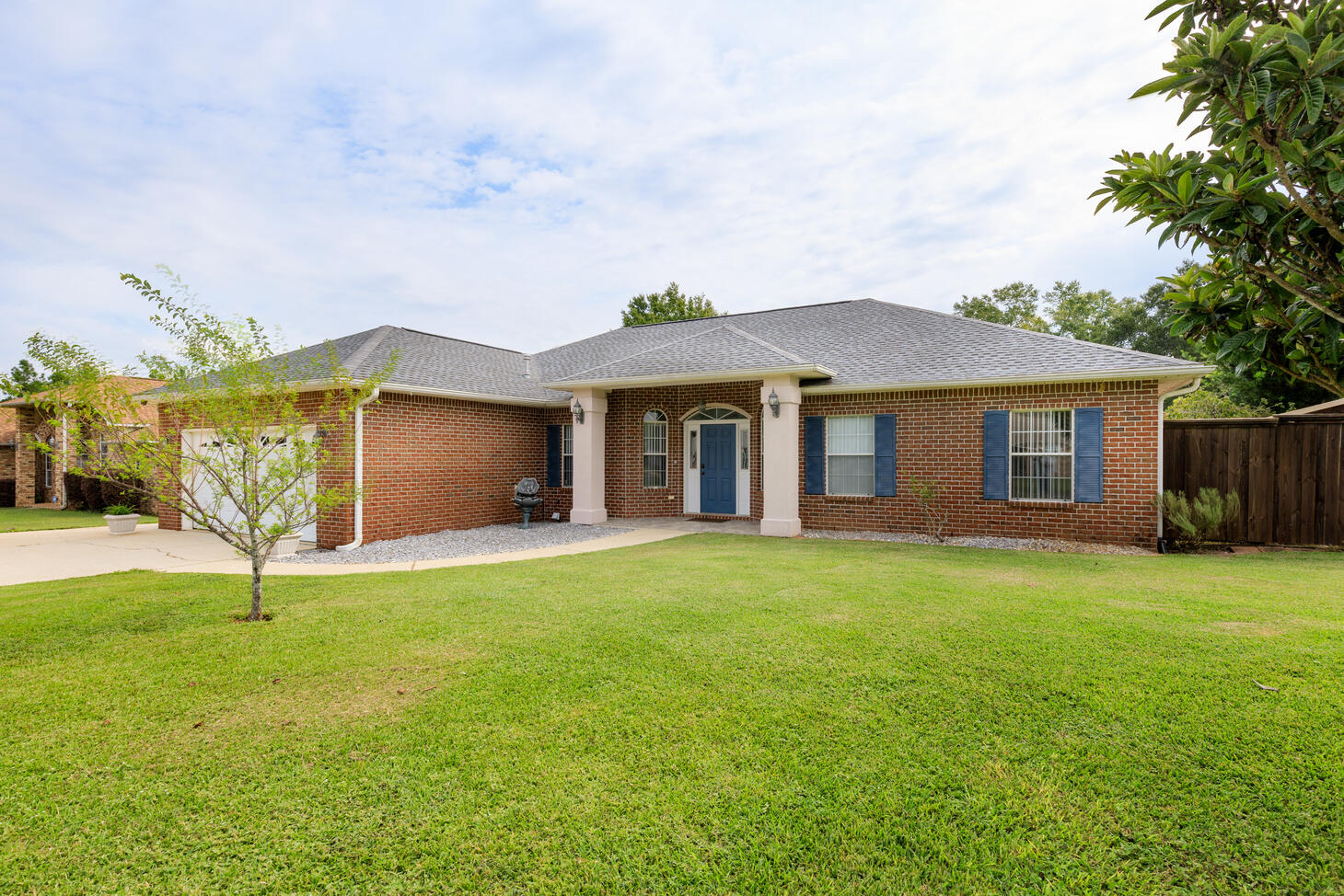 DEERFIELD ESTATES - Residential