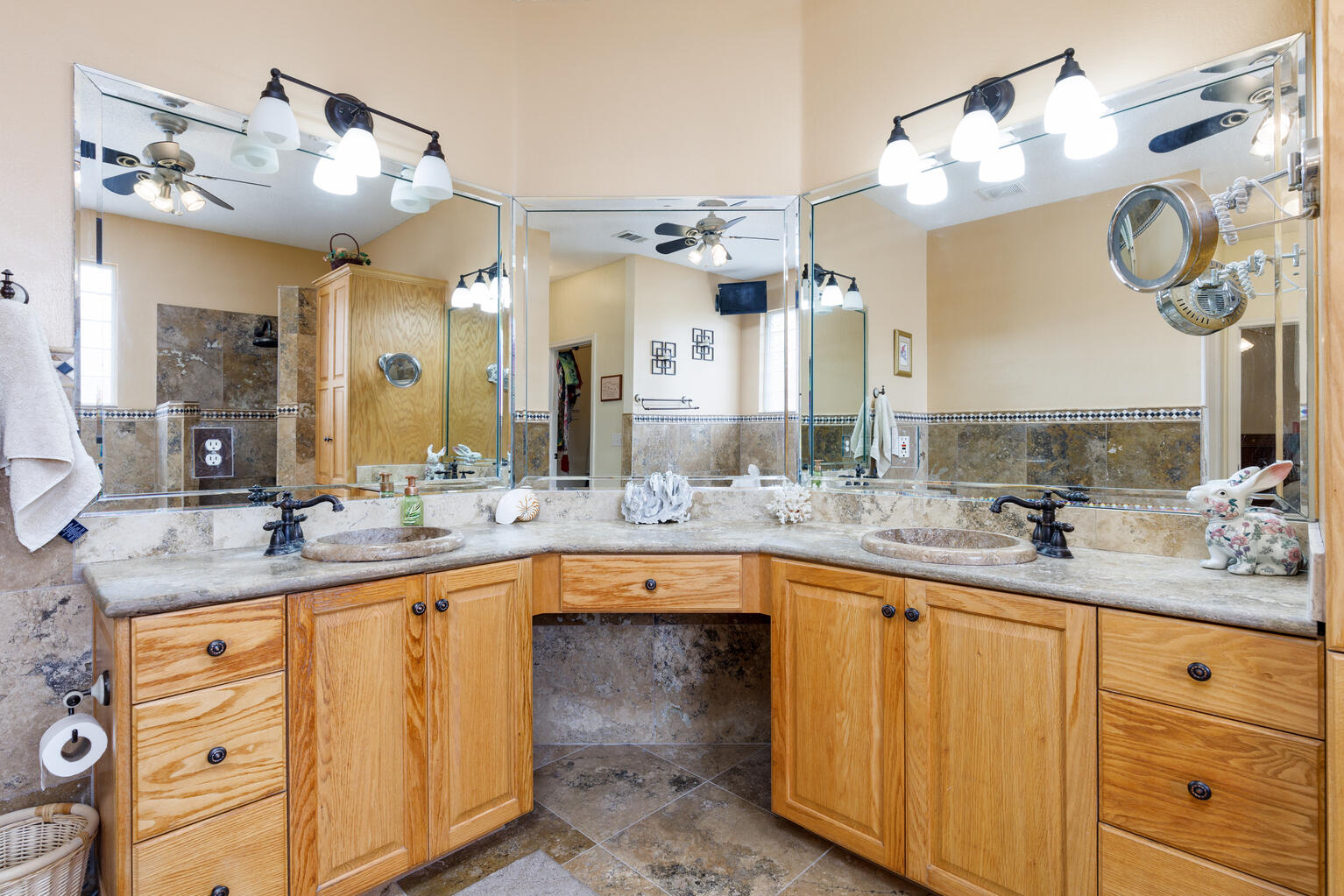 DEERFIELD ESTATES - Residential