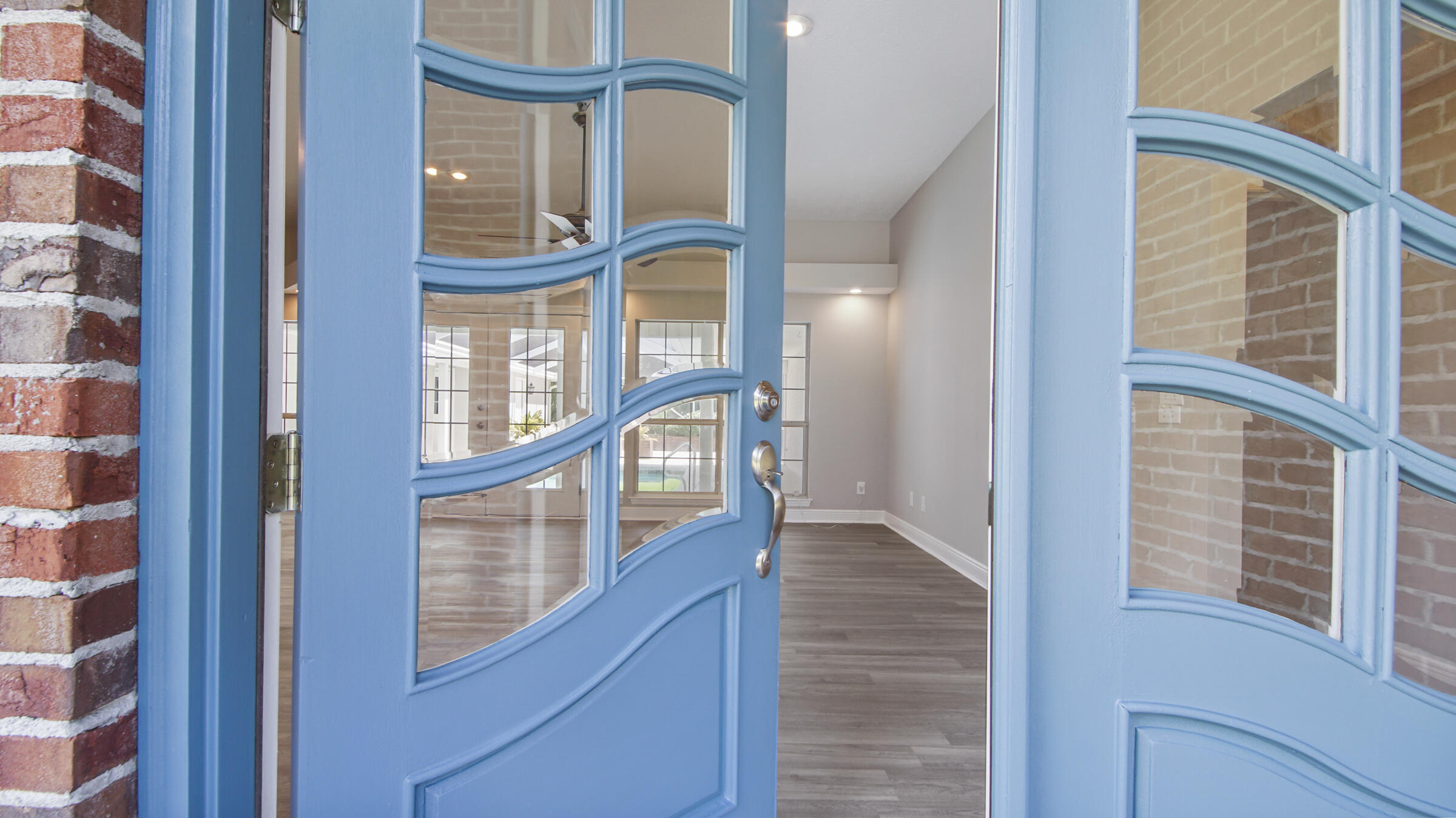 COLONY CLUB HARBOUR PH 3 - Residential