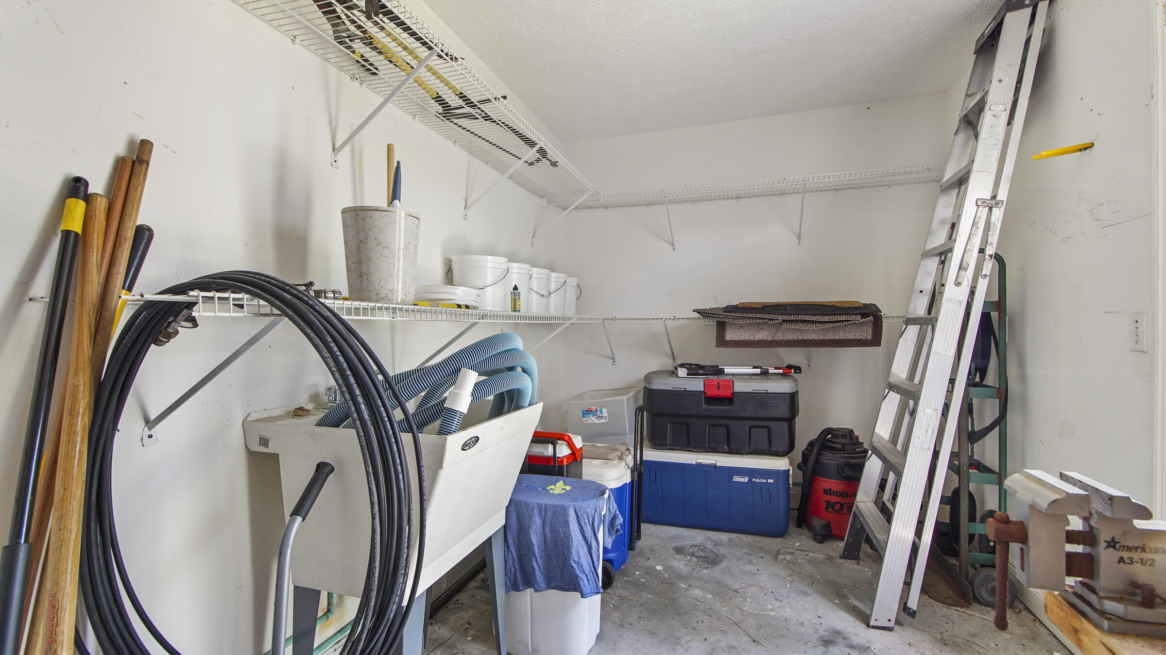 COLONY CLUB HARBOUR PH 3 - Residential