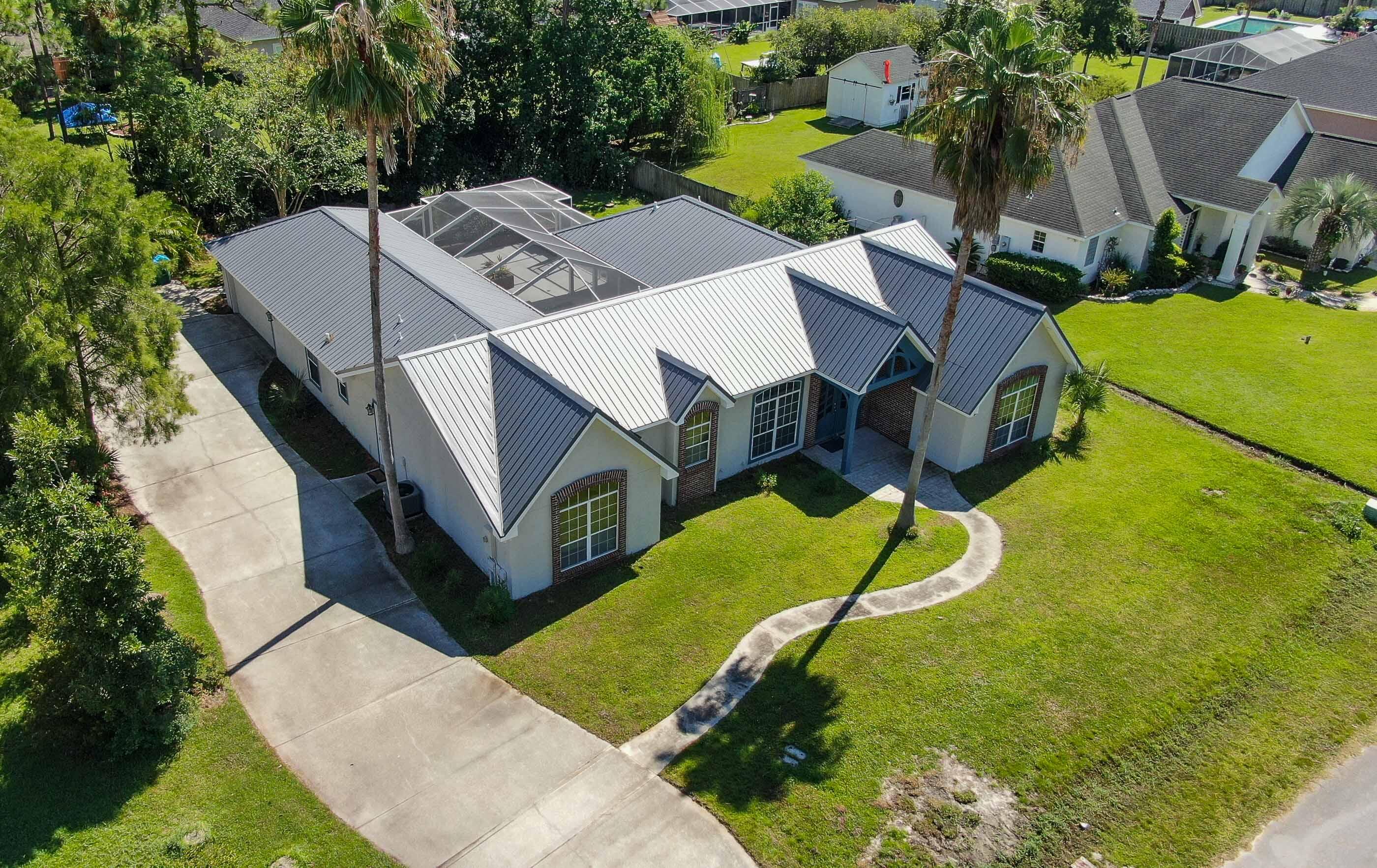 COLONY CLUB HARBOUR PH 3 - Residential