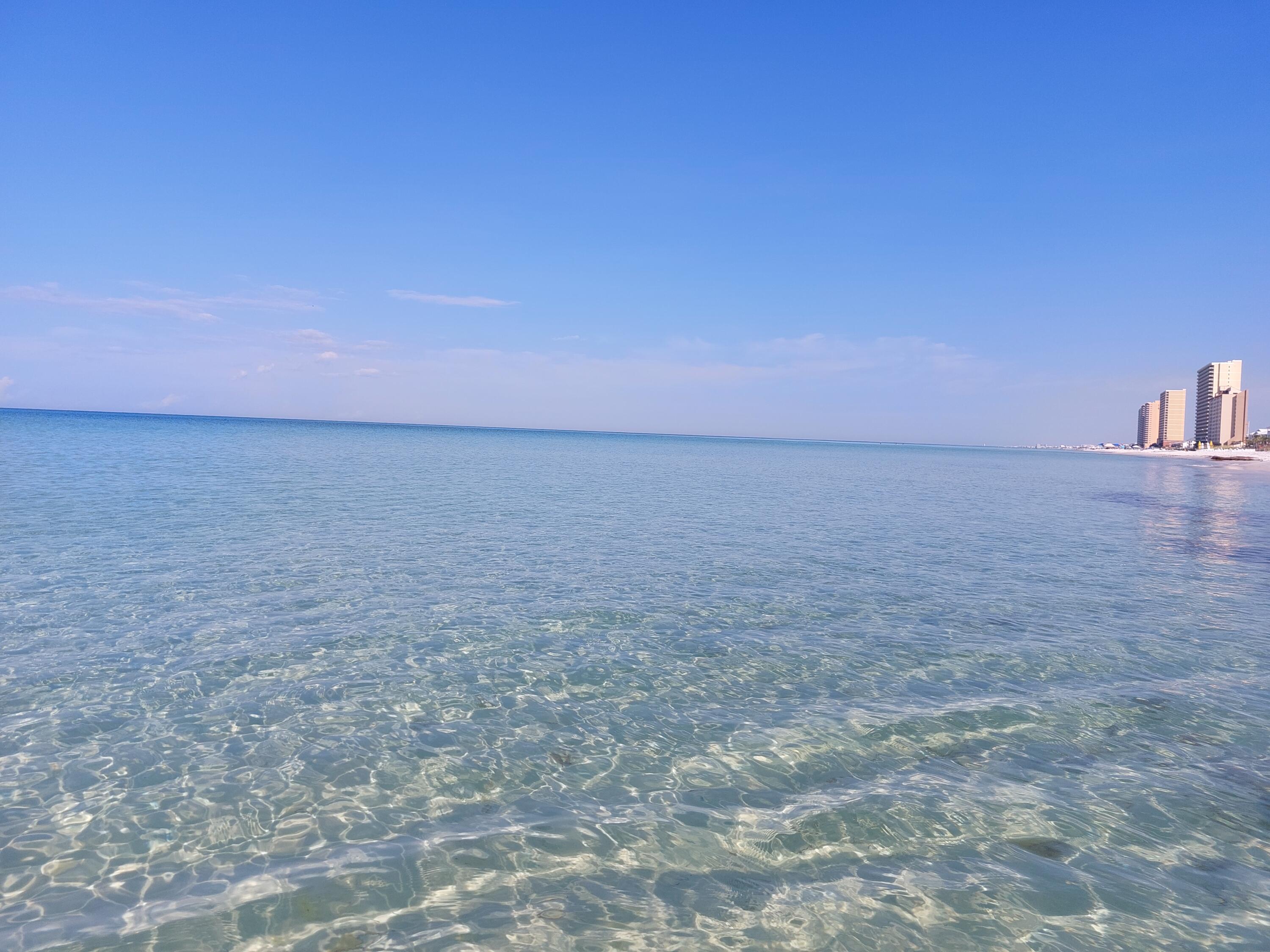 COLONY CLUB HARBOUR PH 3 - Residential