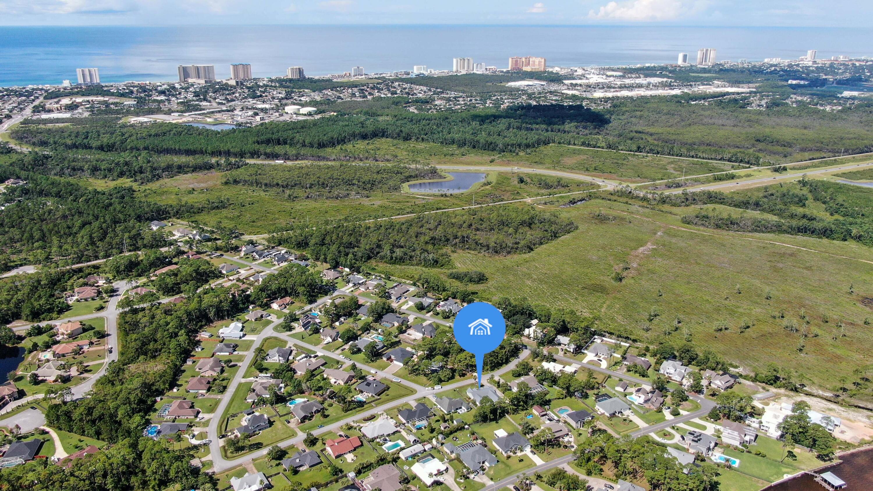 COLONY CLUB HARBOUR PH 3 - Residential