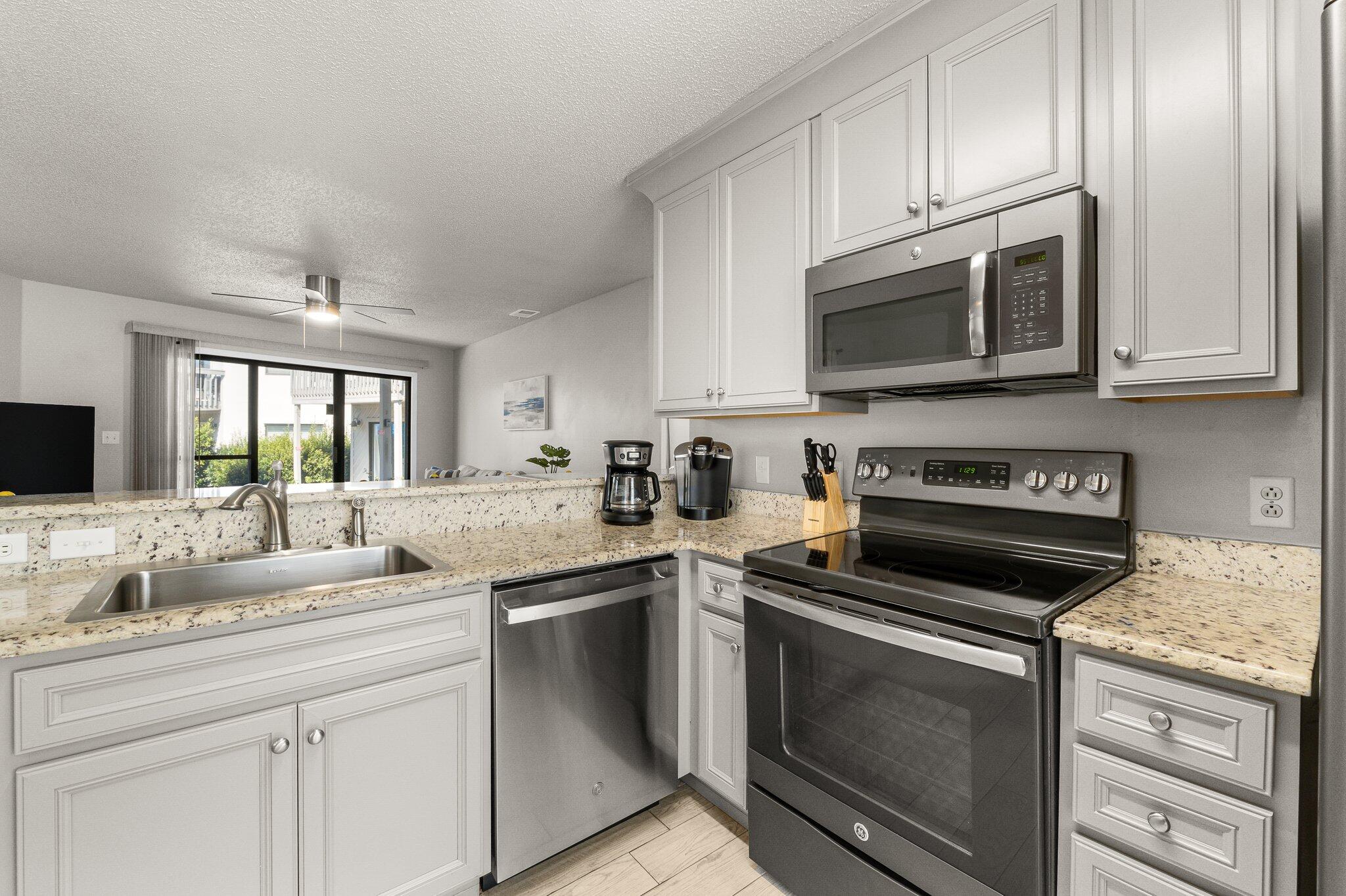 CRYSTAL VILLAGE 2 CONDO PH 3 - Residential