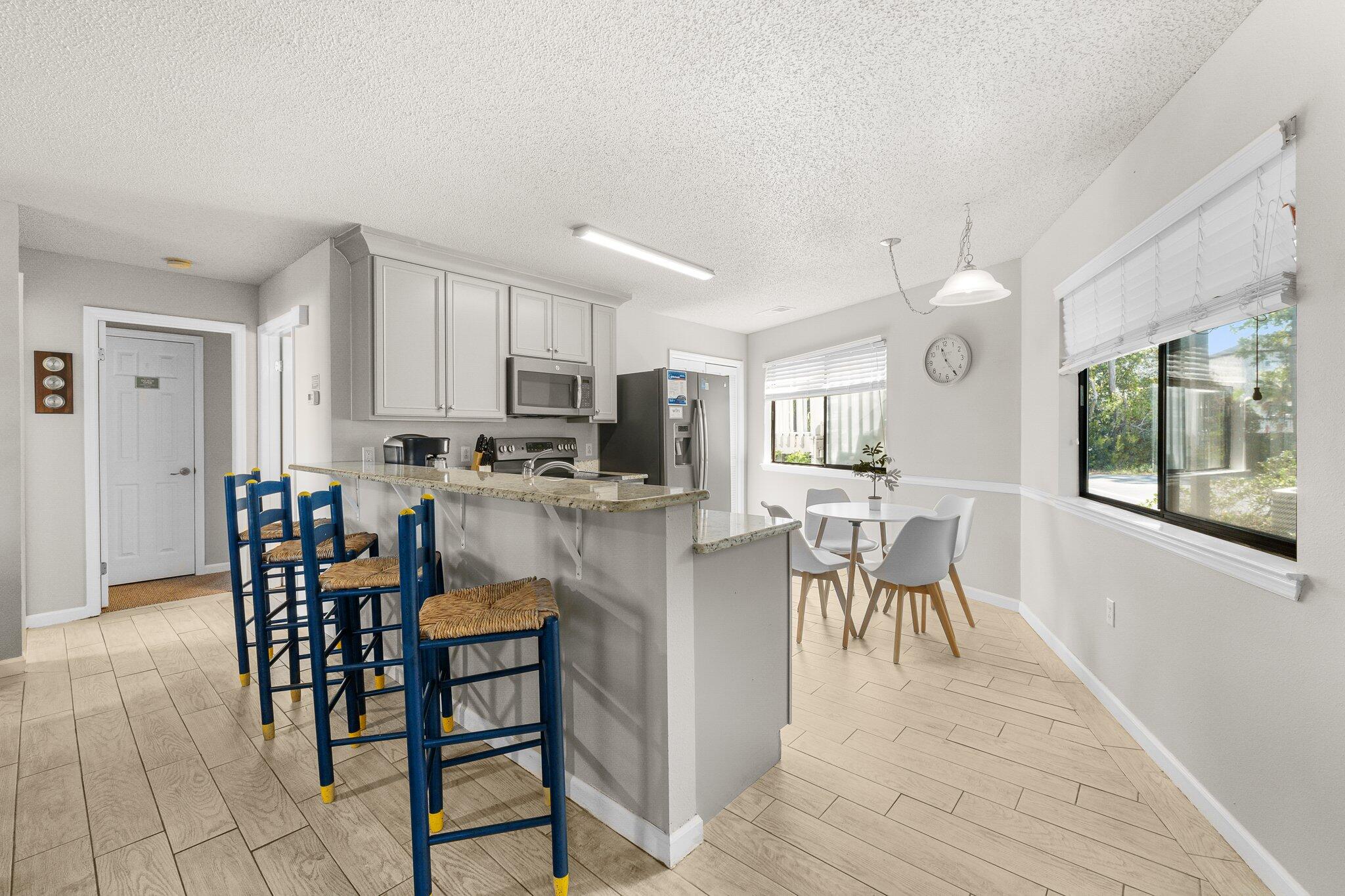 CRYSTAL VILLAGE 2 CONDO PH 3 - Residential