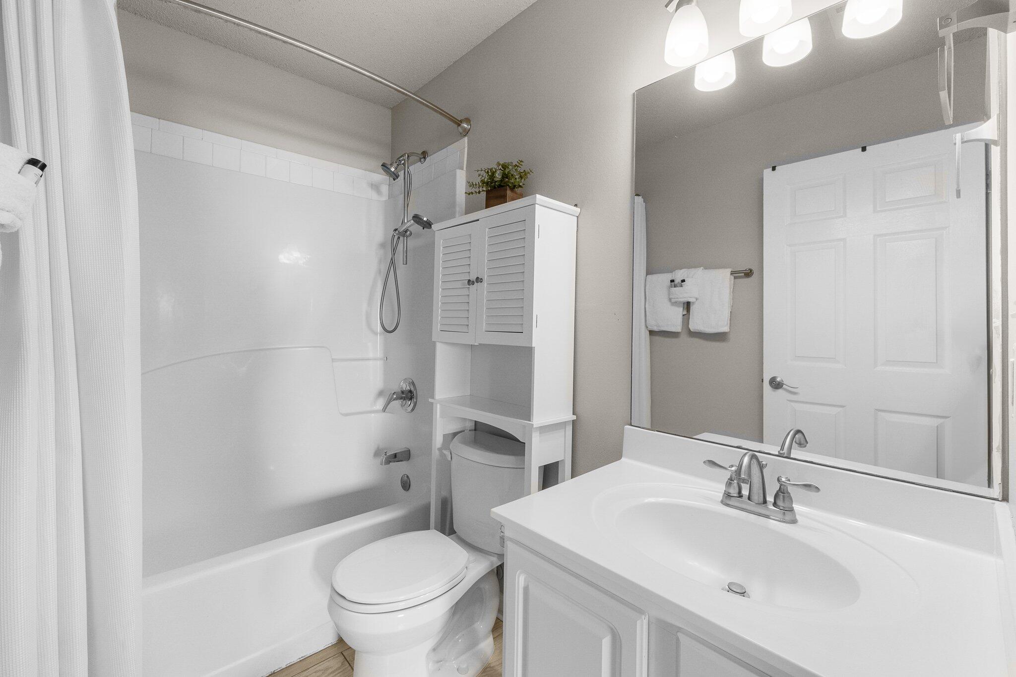 CRYSTAL VILLAGE 2 CONDO PH 3 - Residential