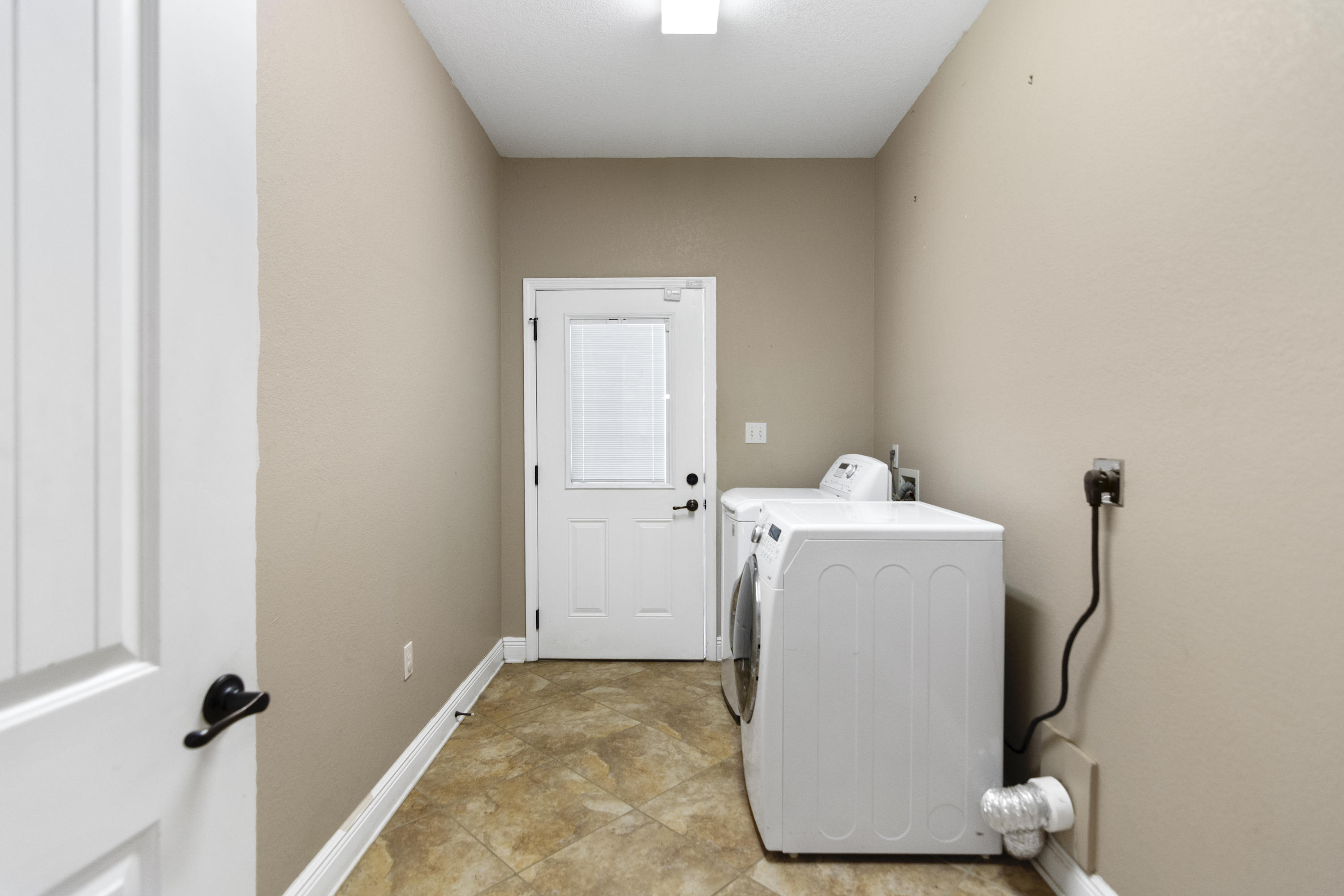 METES & BOUNDS - Farm